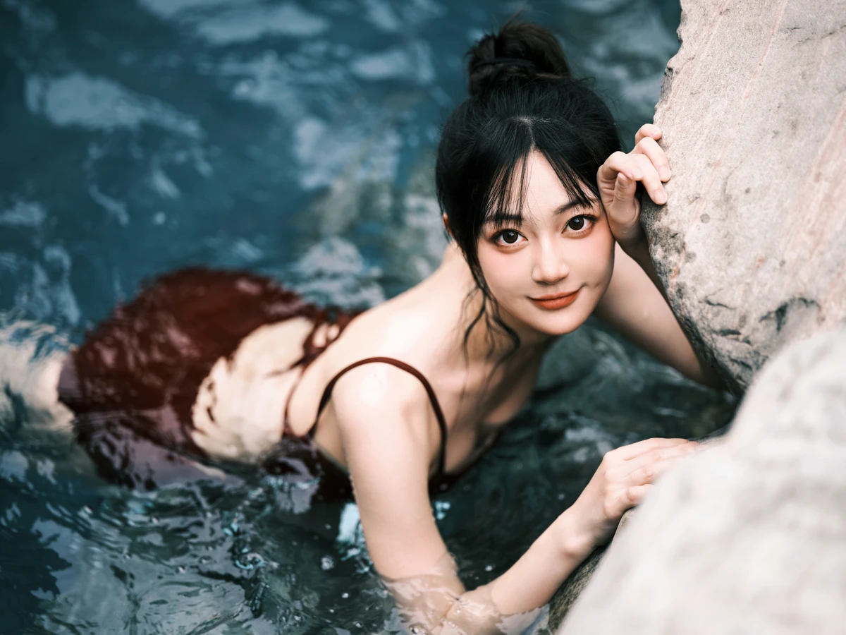 [YITUYU] 2023.03.09 Vol.3036 Hot Spring Red Flying bird coo-#[44P]-1