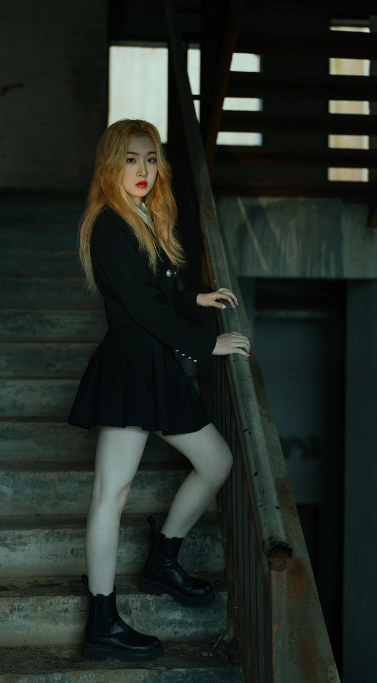 [YITUYU] 2022.12.21 Vol.2726 – Lost Years Grass on the field#[24P]-3