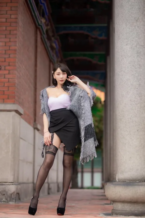 [Mzsock] NO.085 Mi Meng high heels and beautiful legs outdoor shot street photography#[58P]-2