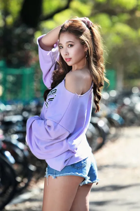 [Mzsock] NO.064 Su Xiaoan denim shorts, high heels and beautiful legs travel photo street photography#[93P]-2