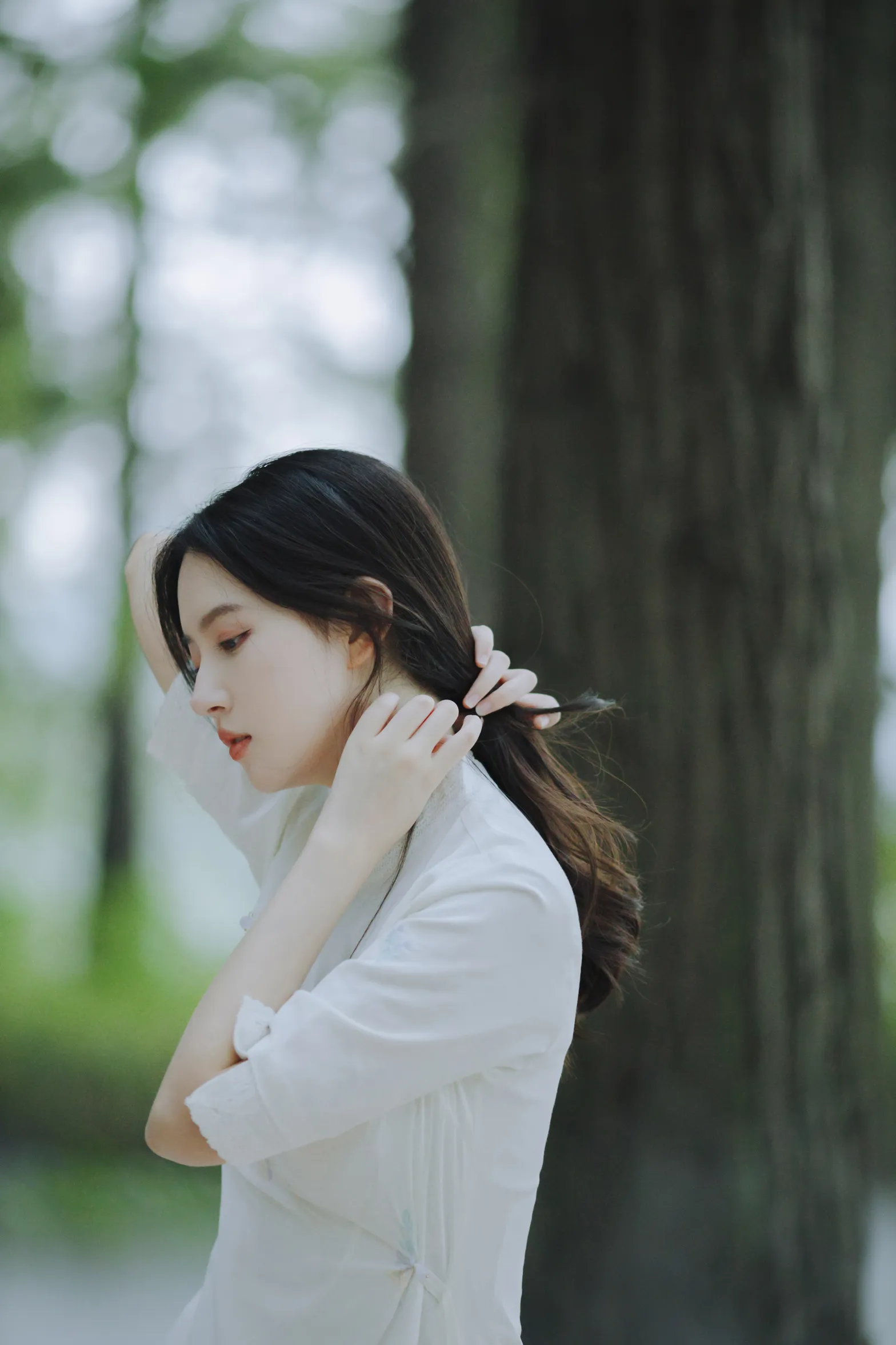 [YITUYU] 2022.11.29 Vol.2555 – White Lakeside ghost beard#[30P]-10
