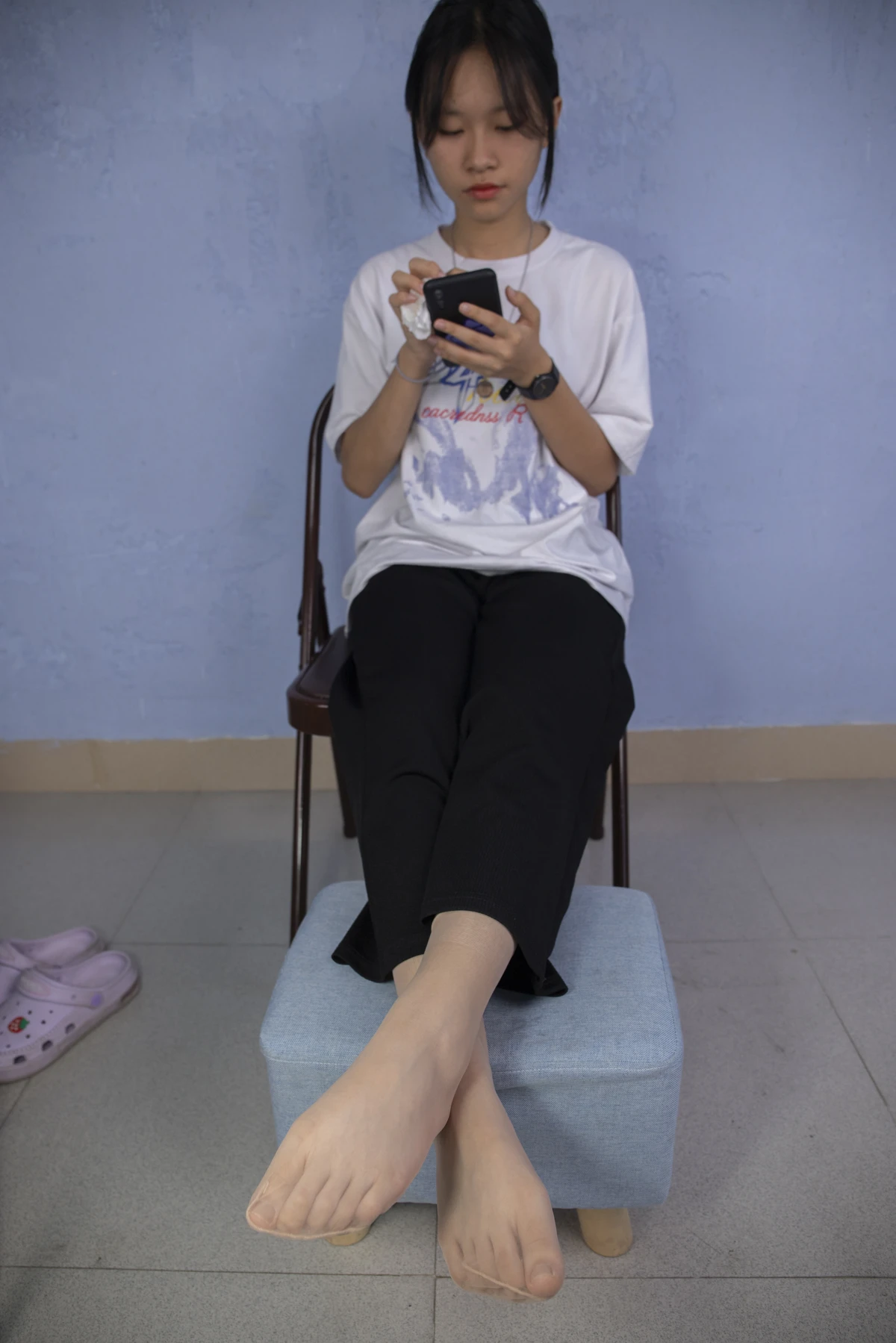 [Mzsock] NO.012 Qiqi’s sexy fleshy silk is tempting, her toes are twisting under the stockings Southern football skills#[108P]-7