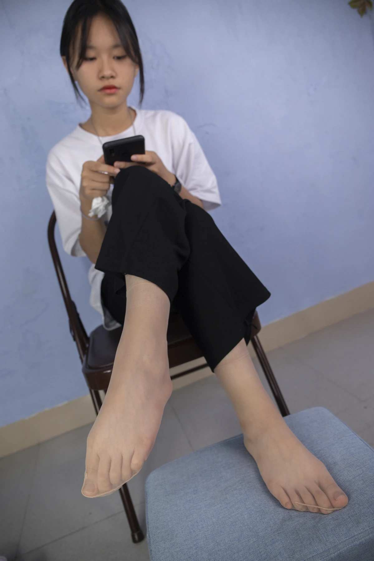[Mzsock] NO.012 Qiqi’s sexy fleshy silk is tempting, her toes are twisting under the stockings Southern football skills#[108P]-7