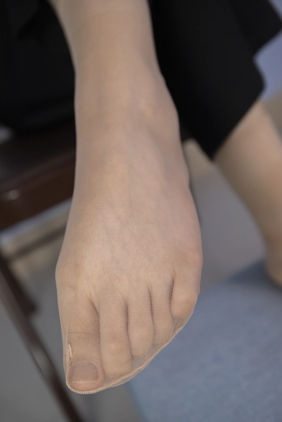 [Mzsock] NO.012 Qiqi’s sexy fleshy silk is tempting, her toes are twisting under the stockings Southern football skills#[108P]-9