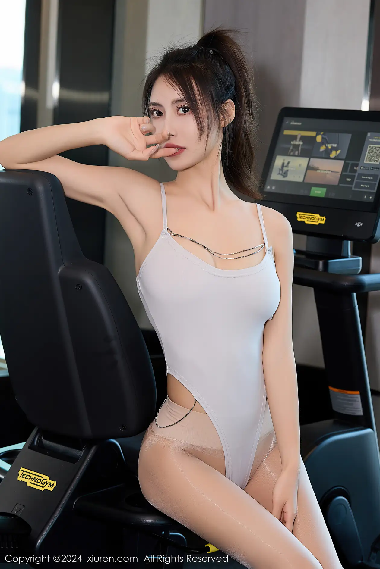 [XiuRen] 2024.01.25 NO.8018 lingyu69#[71P]-1