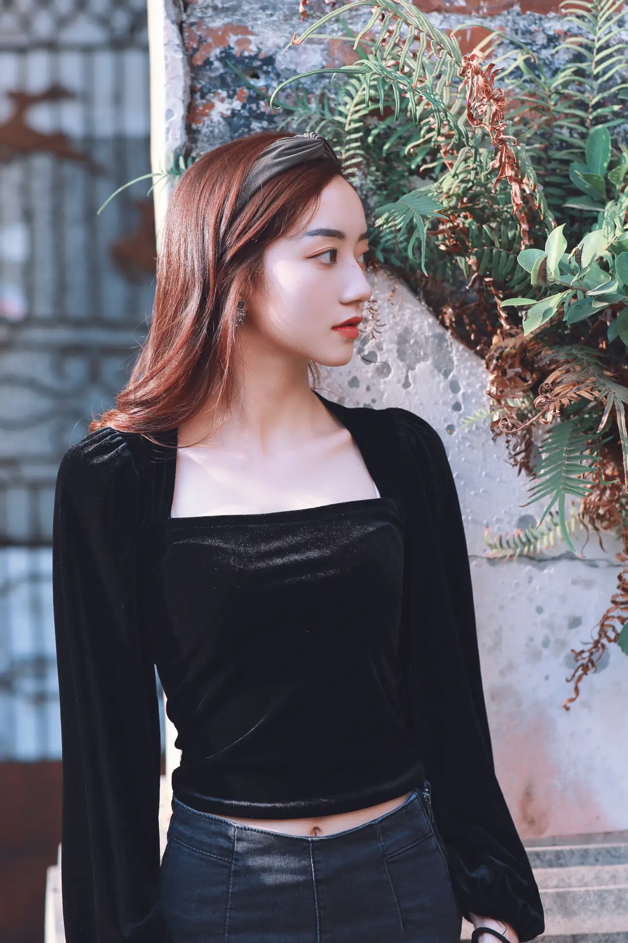 [YITUYU] 2022.09.05 Vol.1875 – Old Street Bugs#[42P]-1