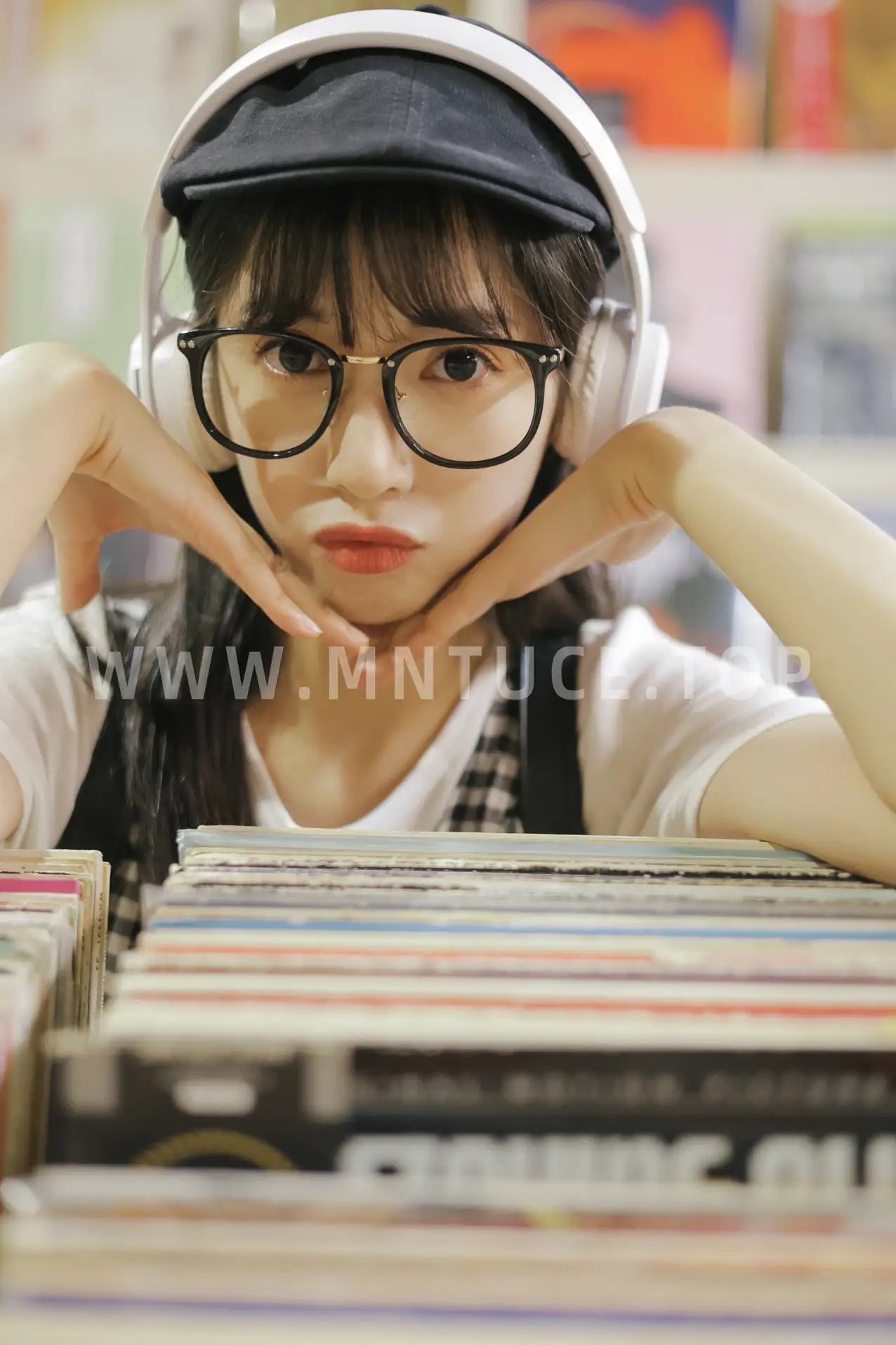 [YITUYU] 2022.08.16 Vol.1717 – The Little Time of Vinyl Records An Ameng cub#[43P]-8
