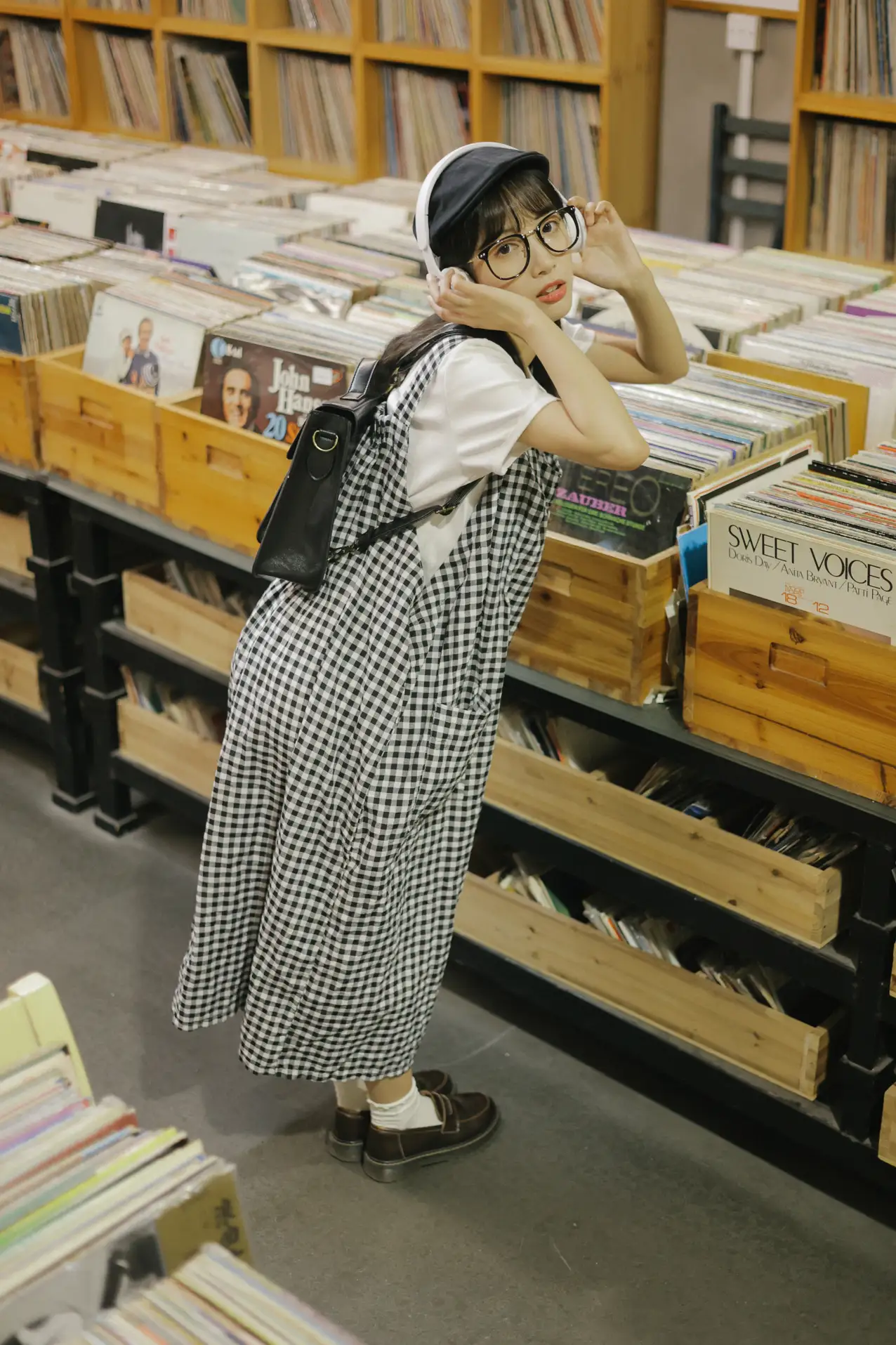 [YITUYU] 2022.08.16 Vol.1717 – The Little Time of Vinyl Records An Ameng cub#[43P]-1