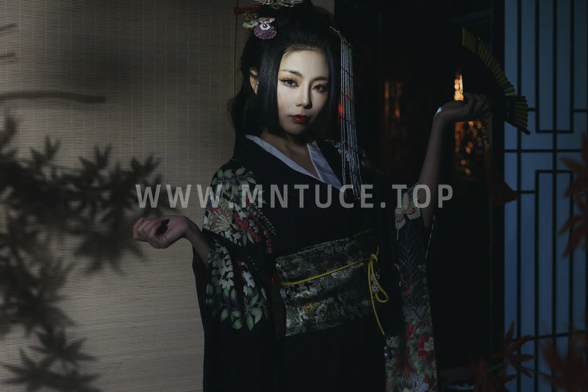 [YITUYU] 2022.09.20 Vol.2000 – Assassination under the Moon Ethereal#[46P]-8