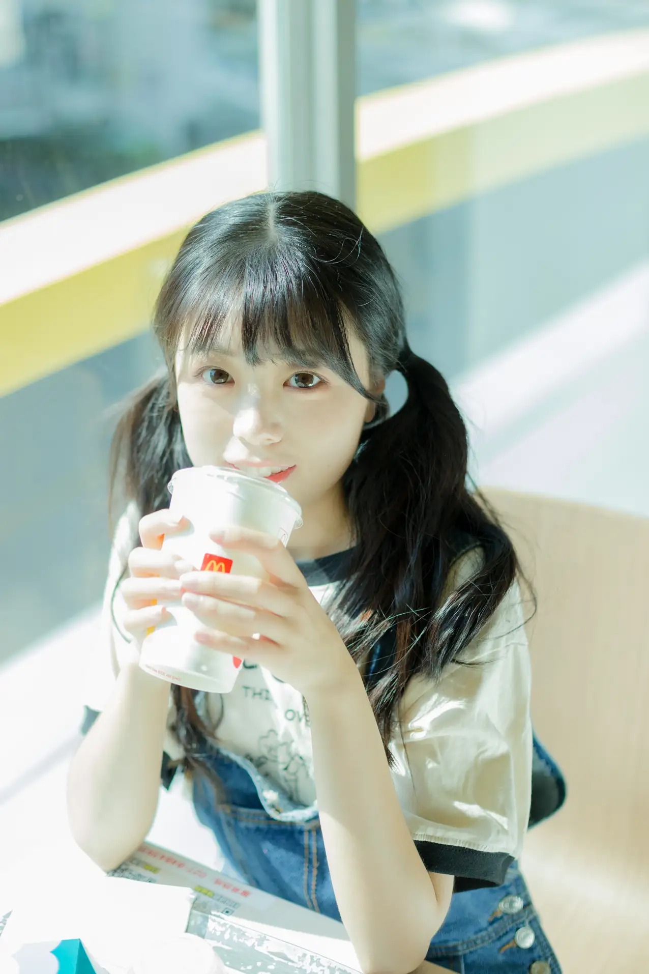 [YITUYU] 2022.08.31 Vol.1835 – Today I am a cute burger Cute bubbles#[36P]-2