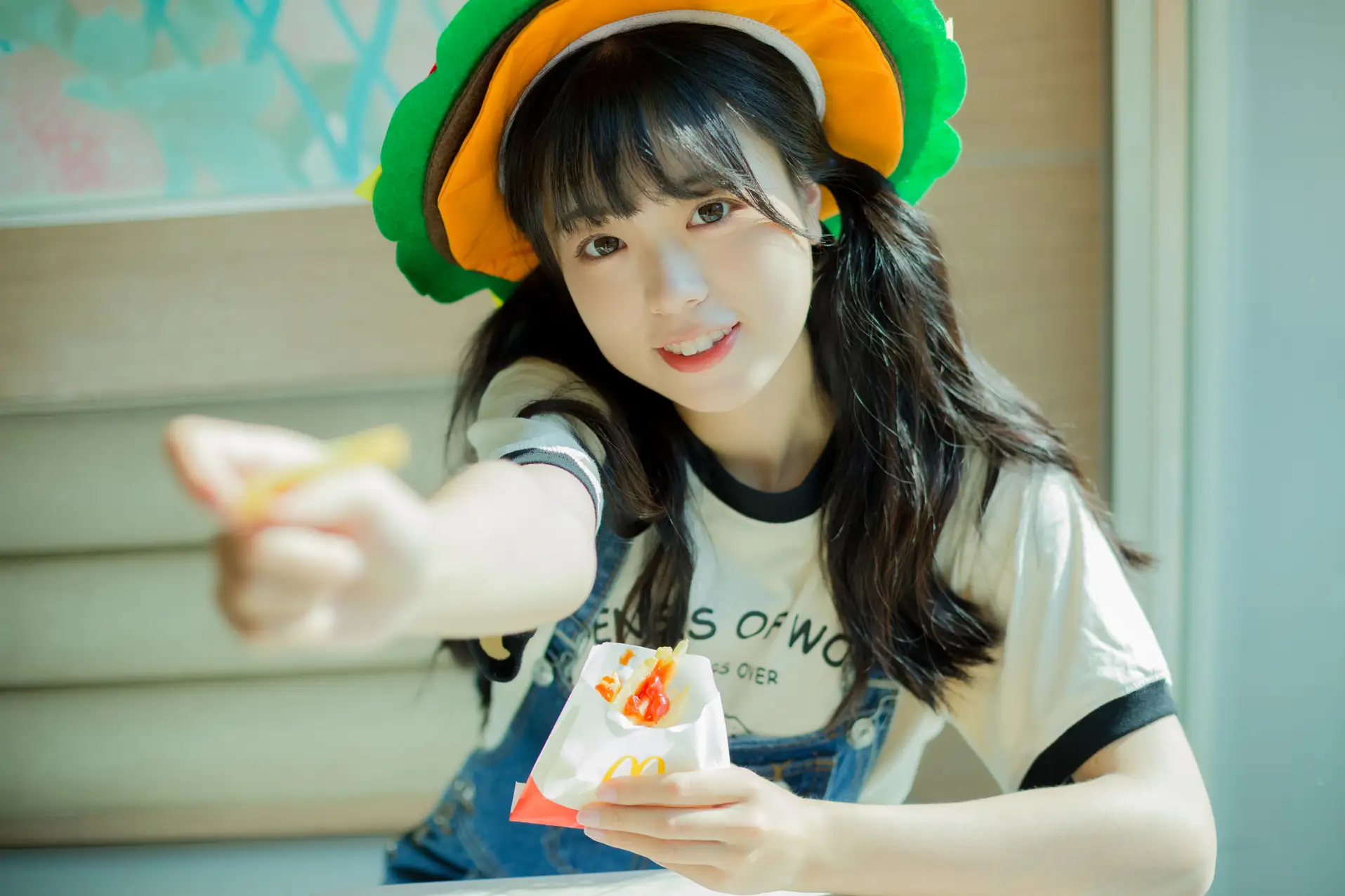 [YITUYU] 2022.08.31 Vol.1835 – Today I am a cute burger Cute bubbles#[36P]-5
