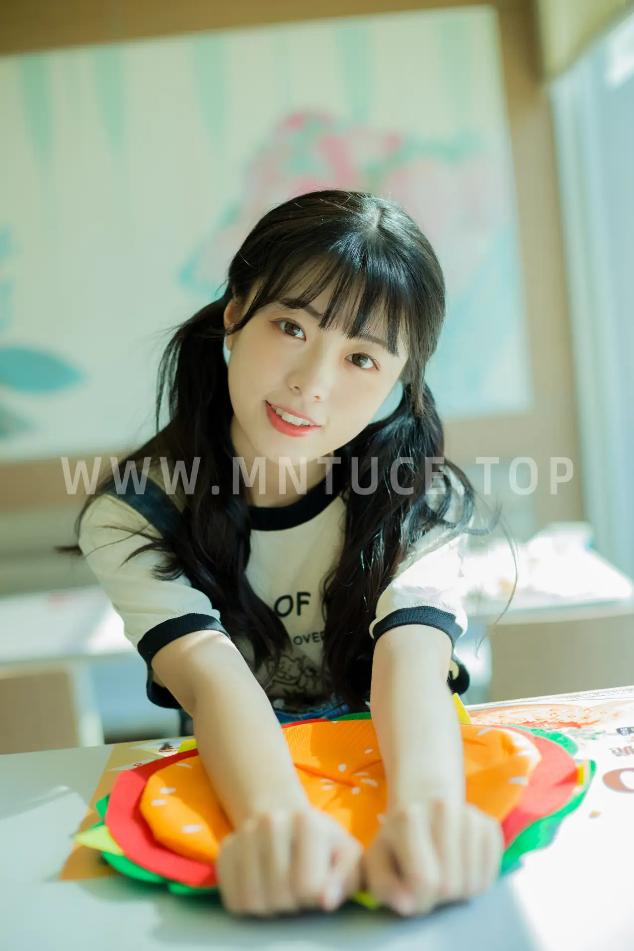 [YITUYU] 2022.08.31 Vol.1835 – Today I am a cute burger Cute bubbles#[36P]-8