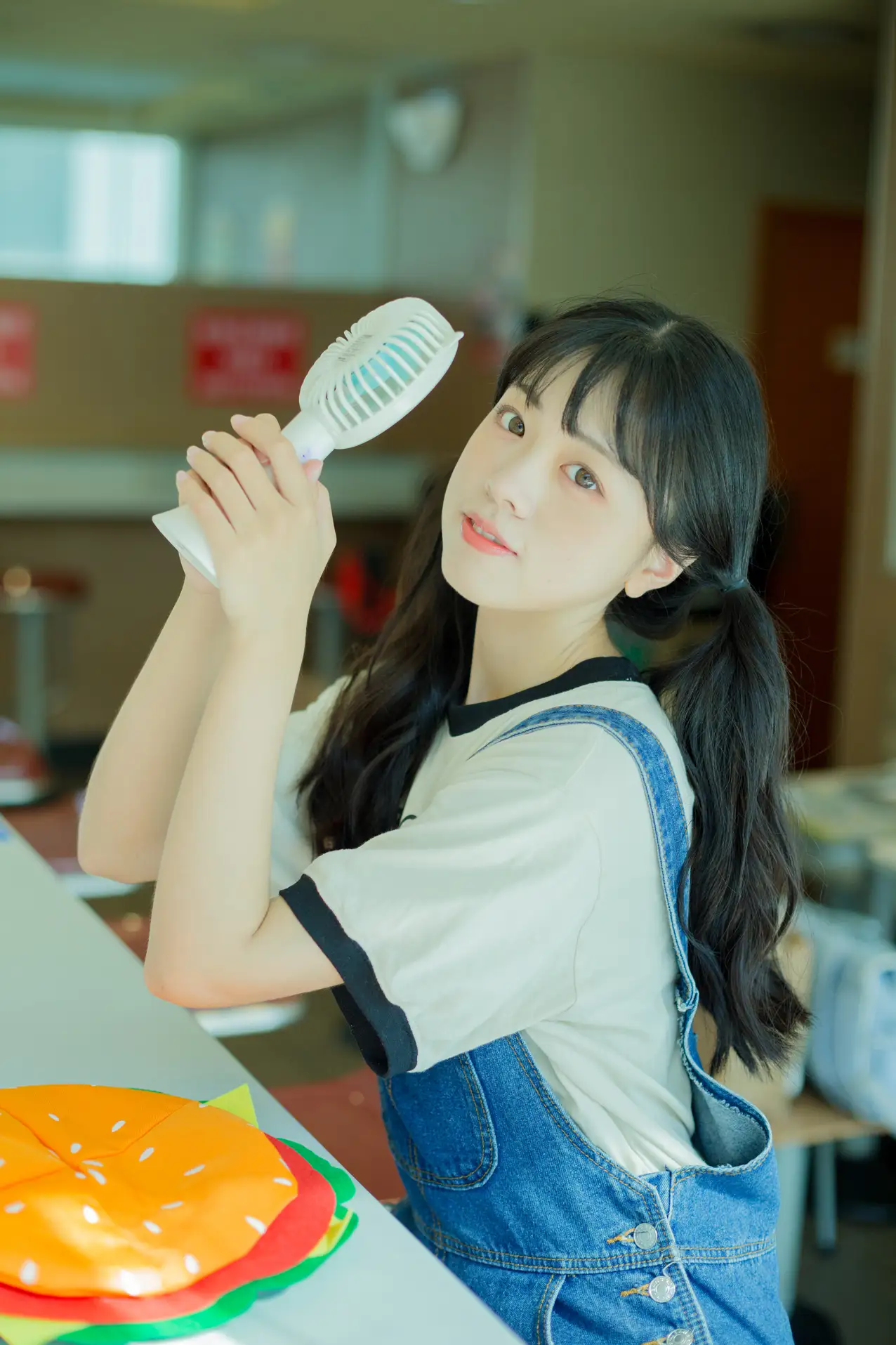 [YITUYU] 2022.08.31 Vol.1835 – Today I am a cute burger Cute bubbles#[36P]-1