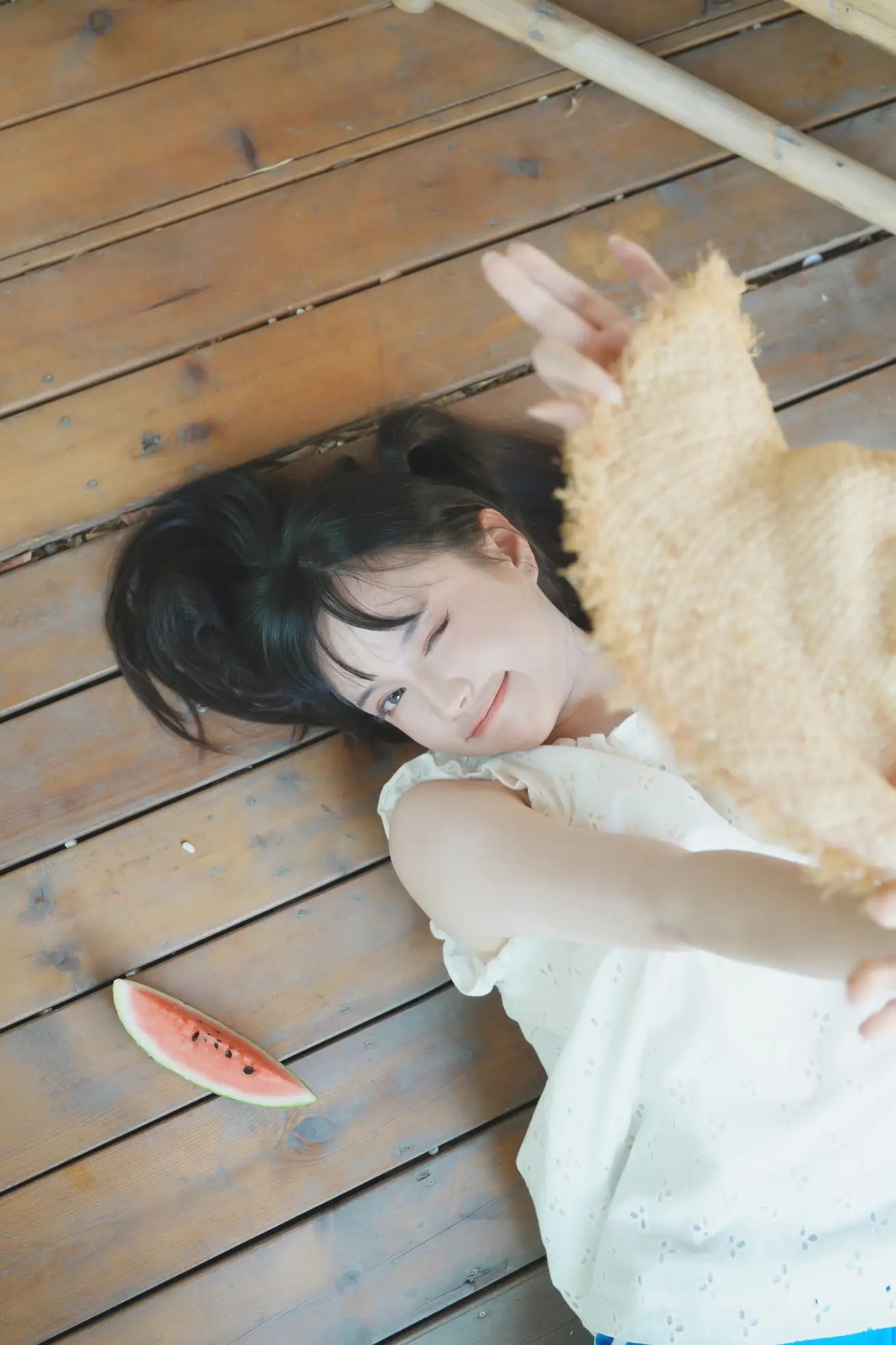 [YITUYU] 2022.09.05 Vol.1877 – Summer Girl and Watermelon Two plus six#[39P]-4