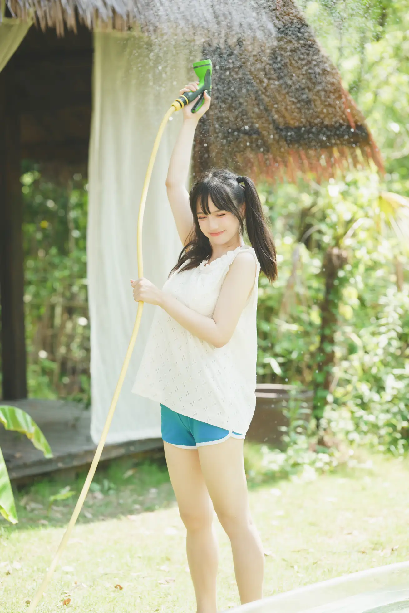 [YITUYU] 2022.09.05 Vol.1877 – Summer Girl and Watermelon Two plus six#[39P]-9
