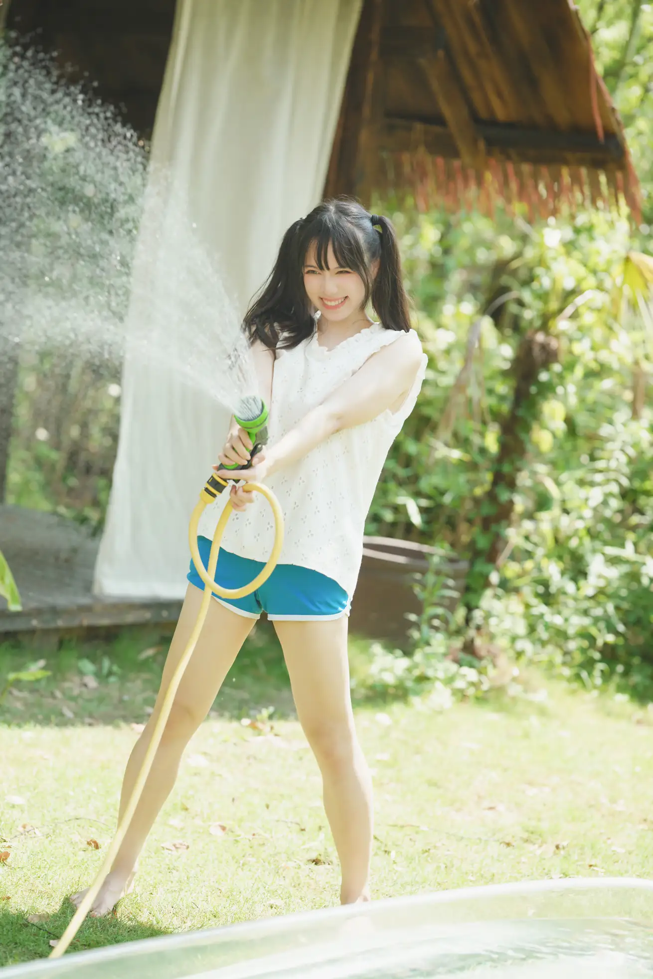 [YITUYU] 2022.09.05 Vol.1877 – Summer Girl and Watermelon Two plus six#[39P]-10