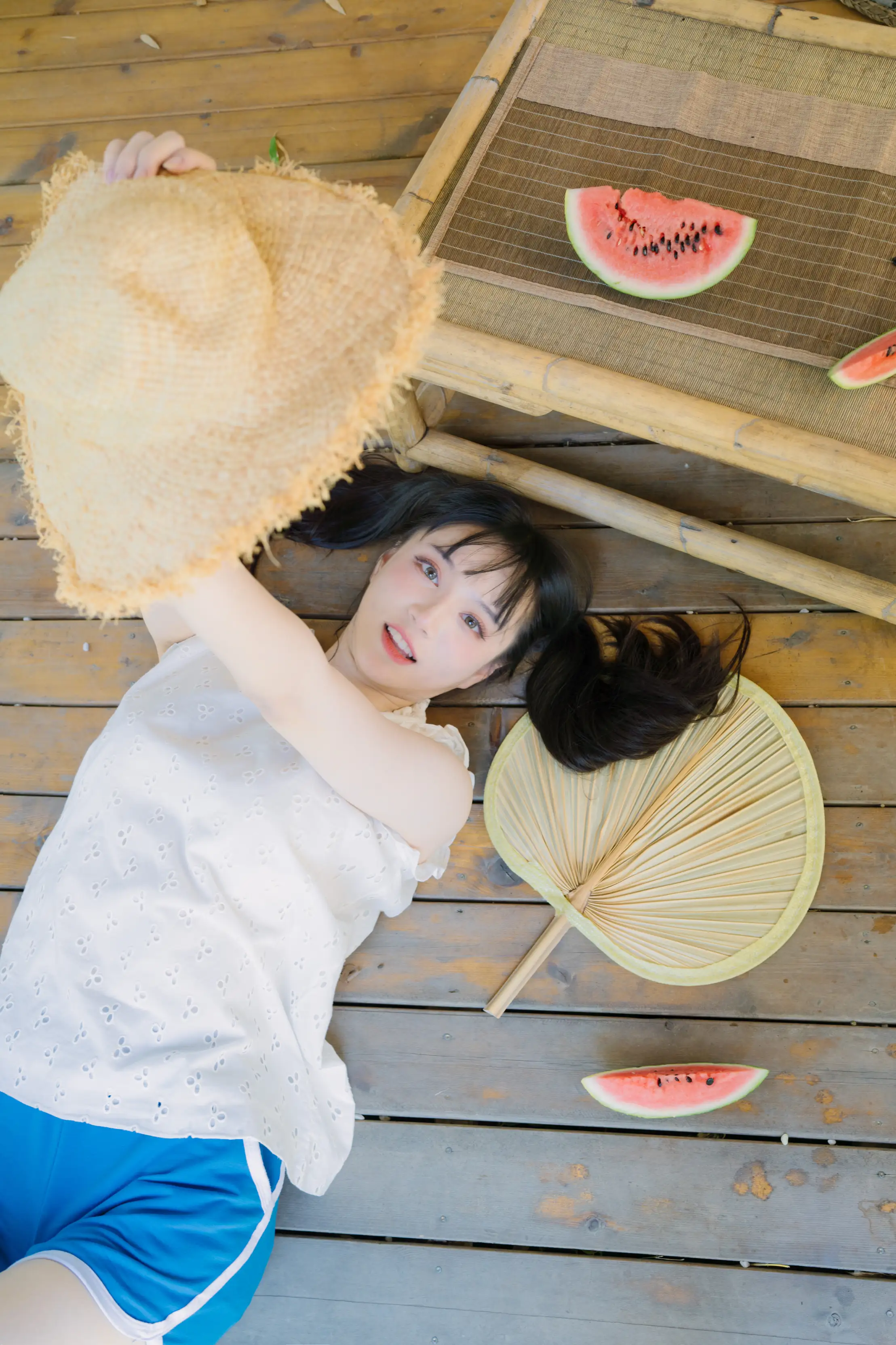 [YITUYU] 2022.09.05 Vol.1877 – Summer Girl and Watermelon Two plus six#[39P]-4