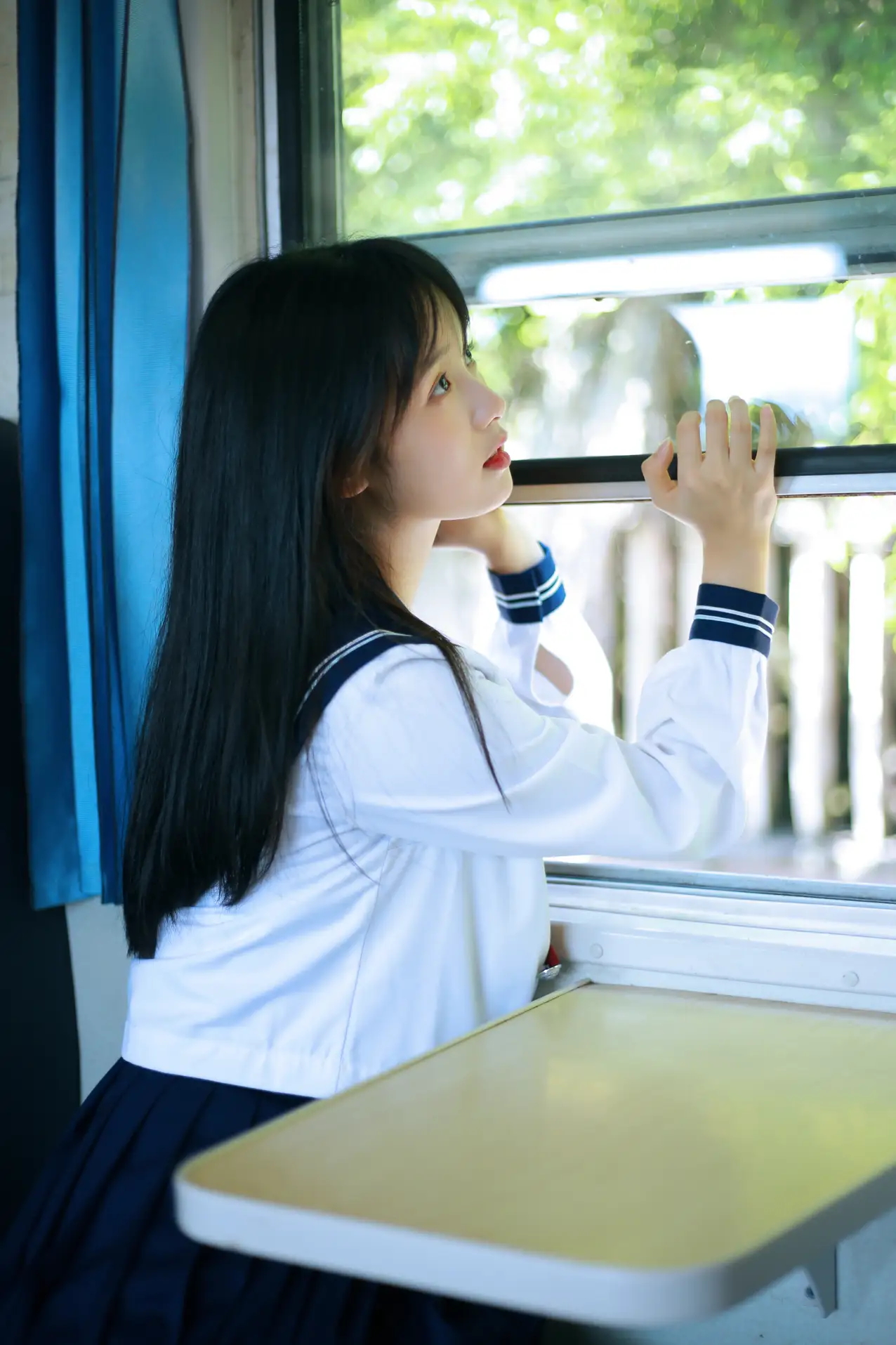 [YITUYU] 2022.09.16 Vol.1966 – Heading towards happiness Zhichunhe#[31P]-1