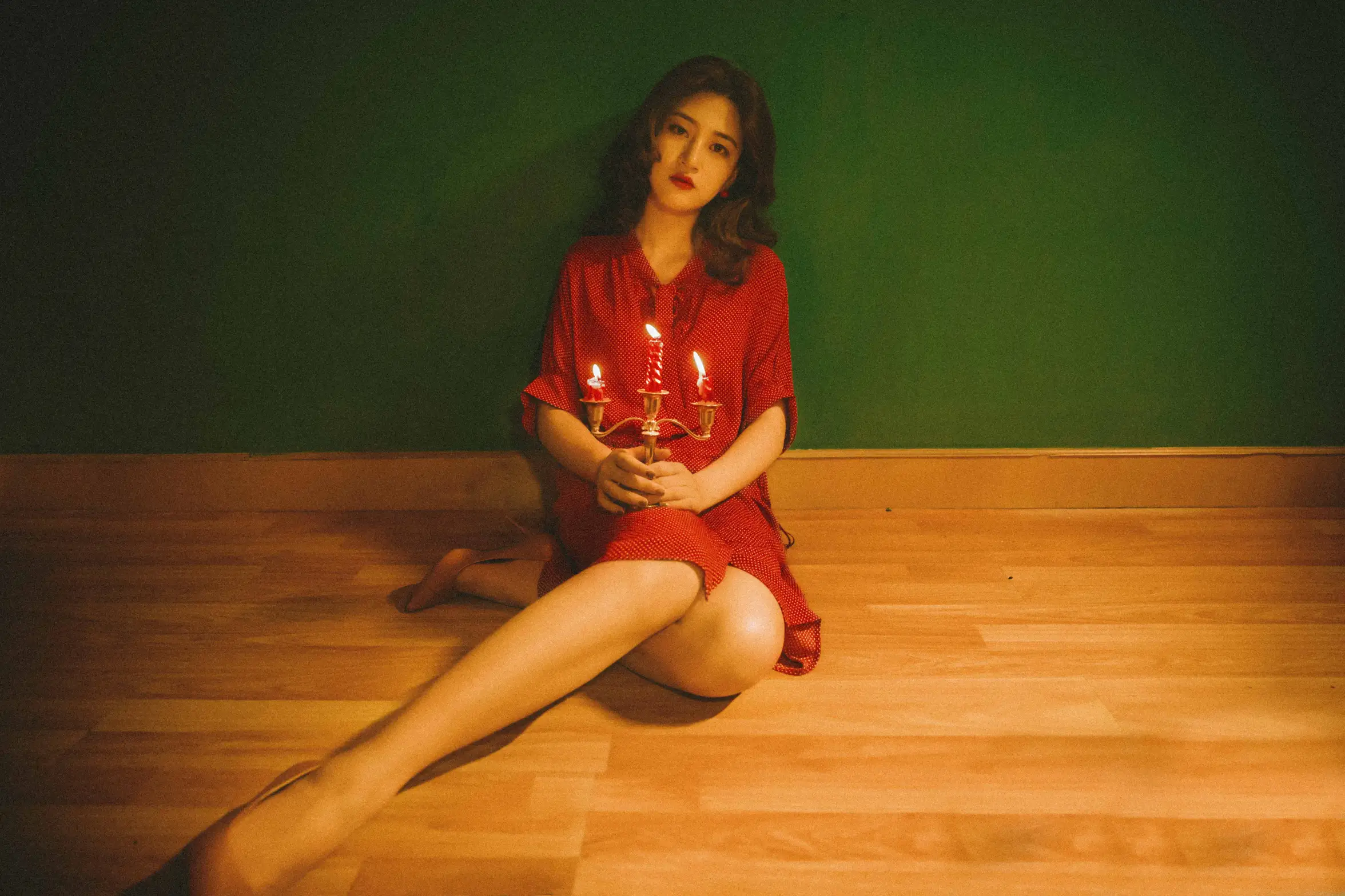 [YITUYU] 2022.06.25 Vol.1283 – Red #[23P]-5