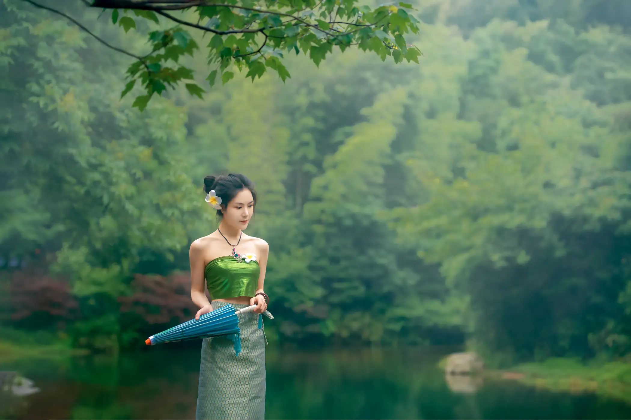 [YITUYU] 2021.07.23 Vol.098 – Jiuzhaigou Style trees#[38P]-2