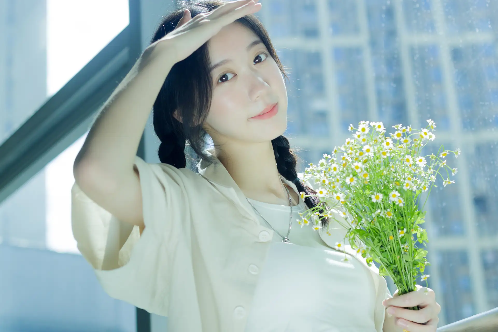 [YITUYU] 2022.08.22 Vol.1761 – Subway Adventures Cat Feeding Girl Cat Girl-#[39P]-7