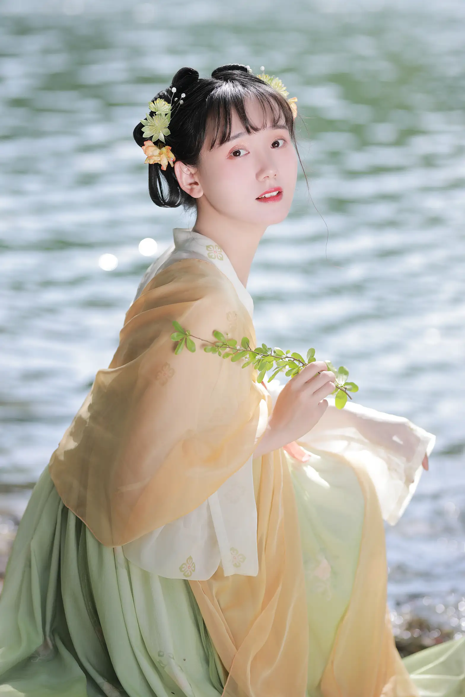 [YITUYU] 2022.06.19 Vol.1228 – A girl in my family has just grown up Tiantianlan#[34P]-1