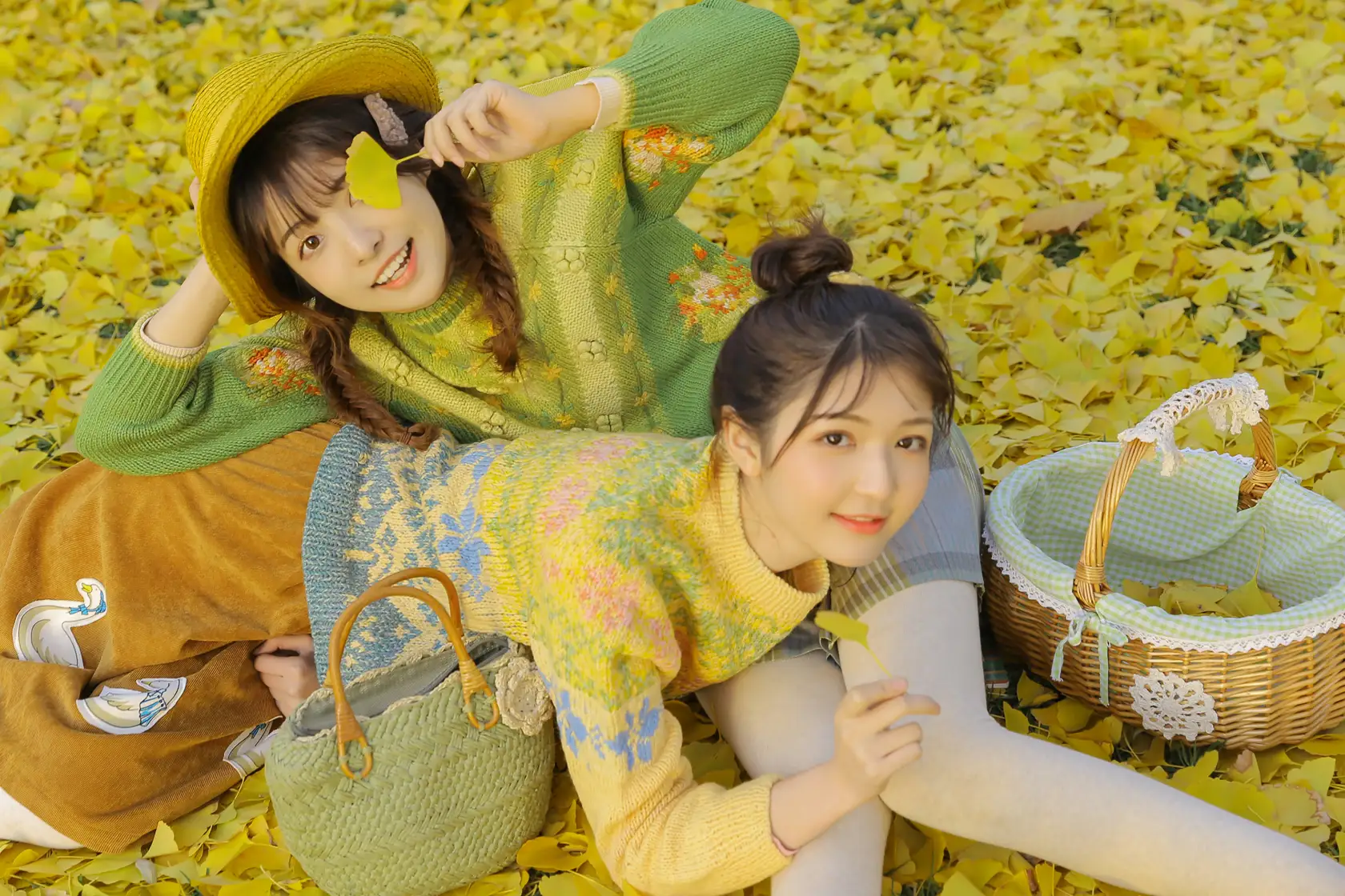 [YITUYU] 2022.07.31 Vol.1590 – Today’s weather is suitable for meeting Jindi-Vivian&Yiliju#[22P]-2