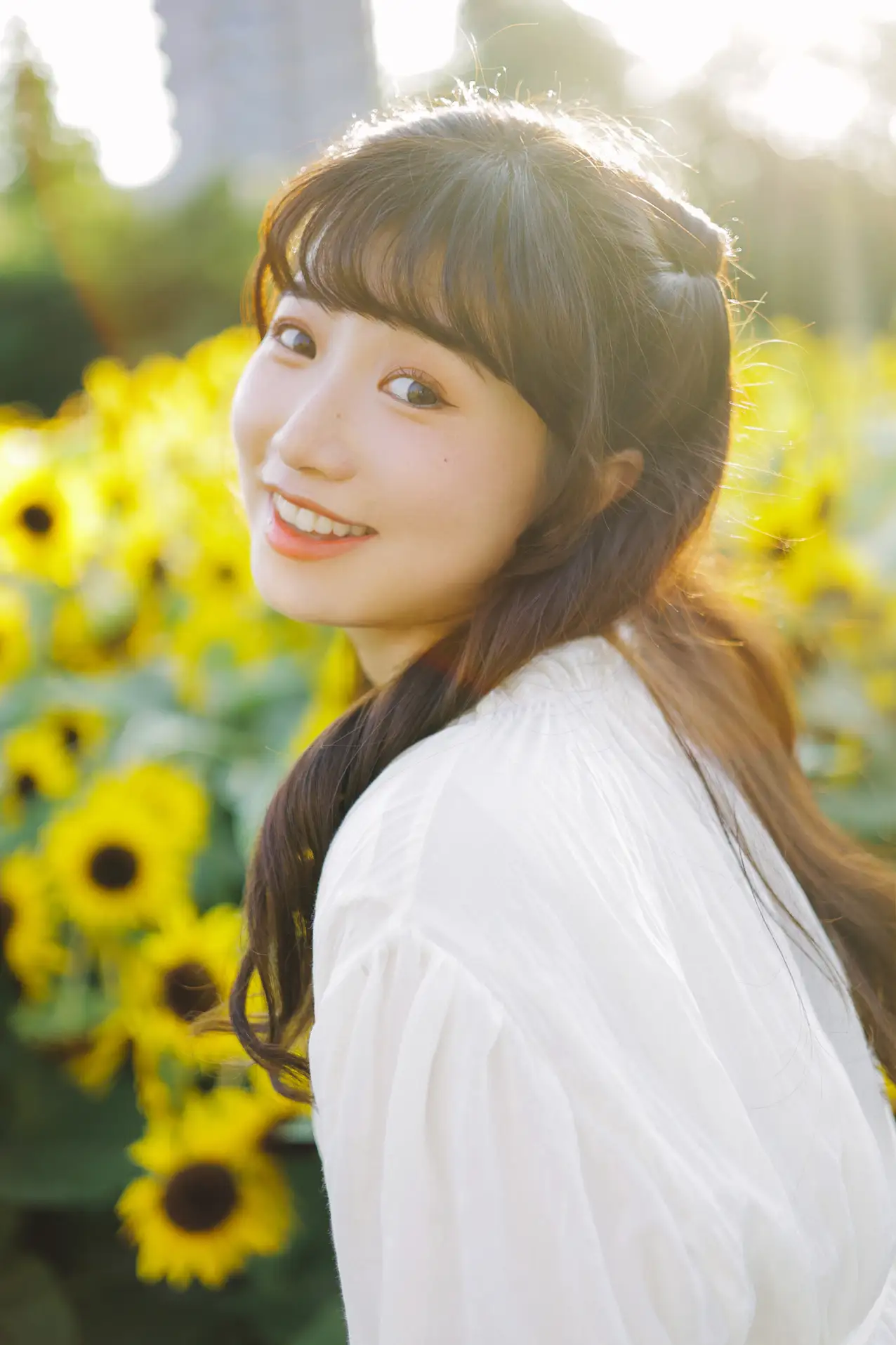[YITUYU] 2022.08.29 Vol.1822 – Flowers and You in the Sun Fatty Blue-#[25P]-3