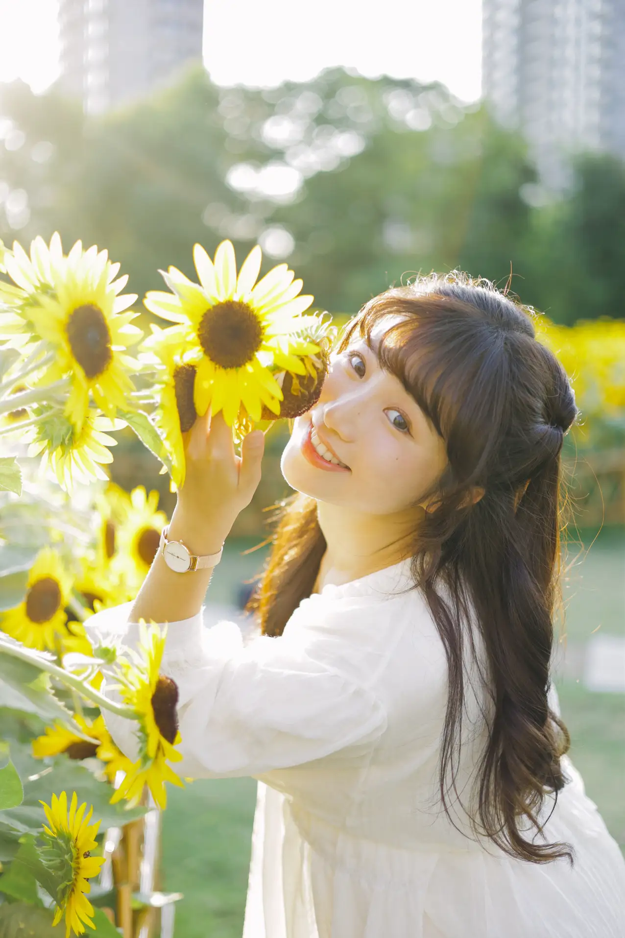 [YITUYU] 2022.08.29 Vol.1822 – Flowers and You in the Sun Fatty Blue-#[25P]-10