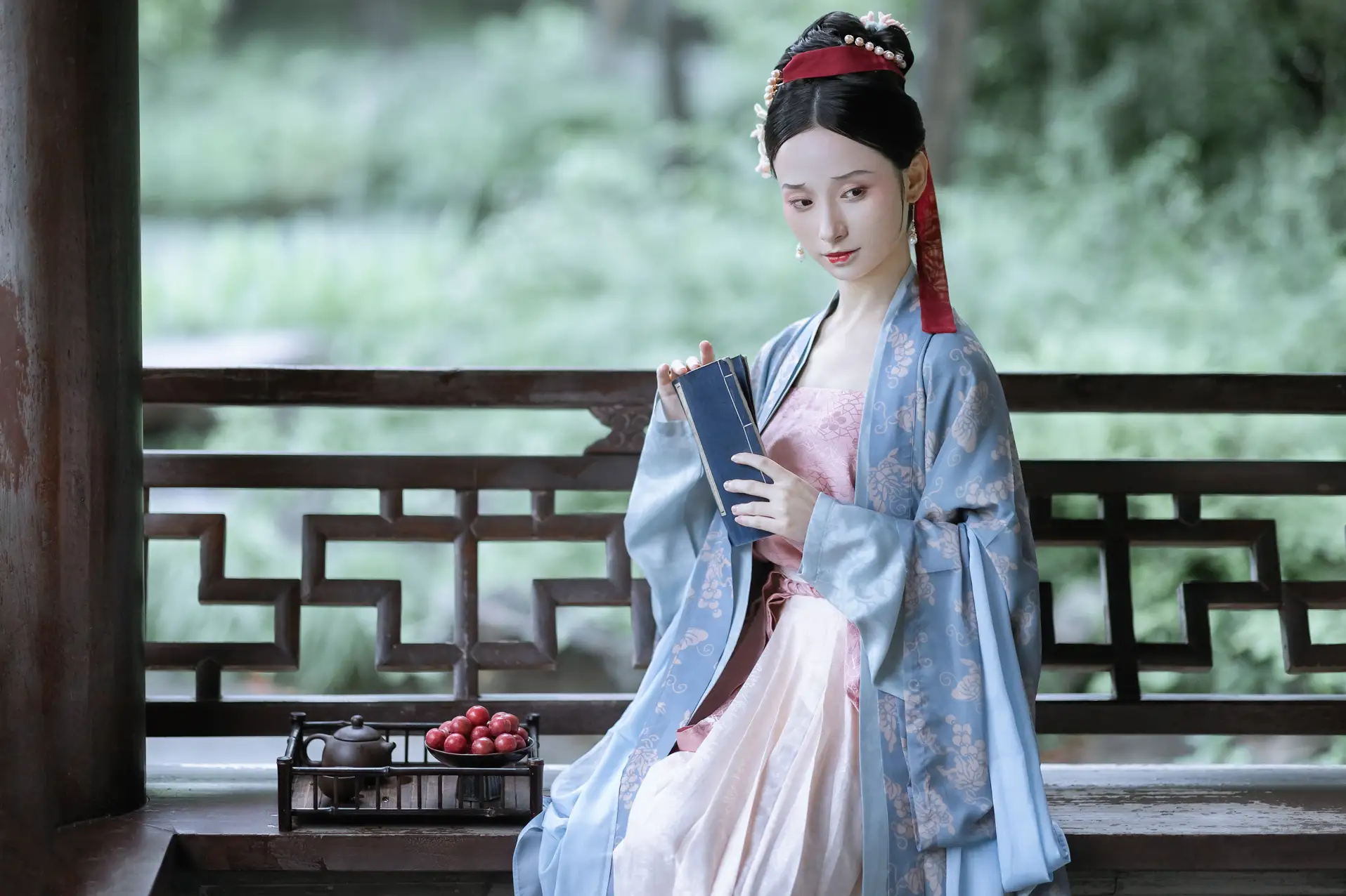 [YITUYU] 2022.08.30 Vol.1829 – Slow sound little demon with eyes#[34P]-1