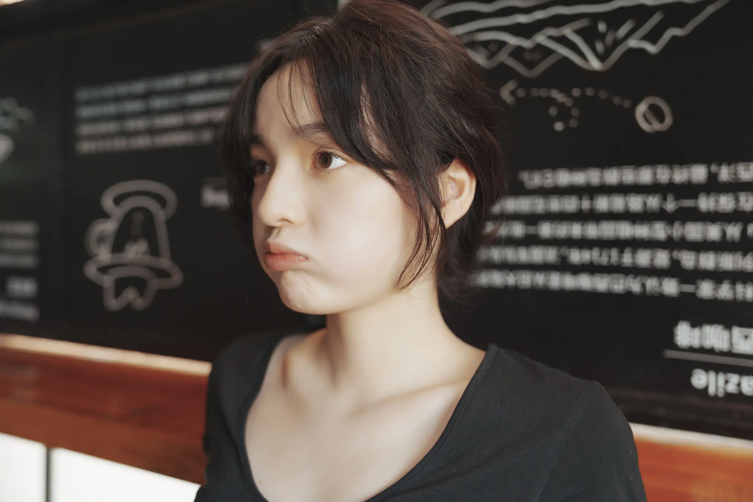 [YITUYU] 2022.09.11 Vol.1924 – The girl without makeup in the coffee house dudu#[32P]-2