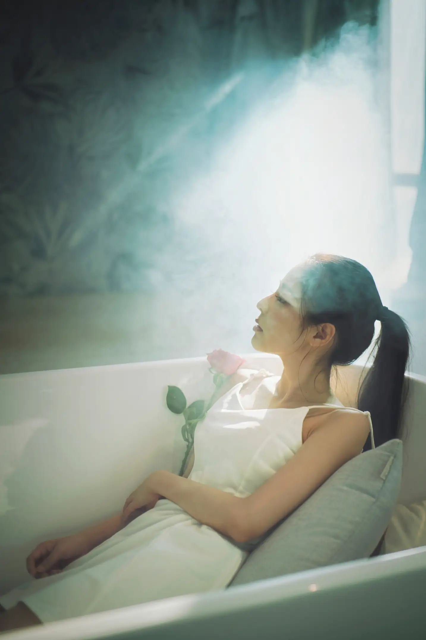 [YITUYU] 2022.09.03 Vol.1858 – Crazy Bathtub balls#[23P]-1