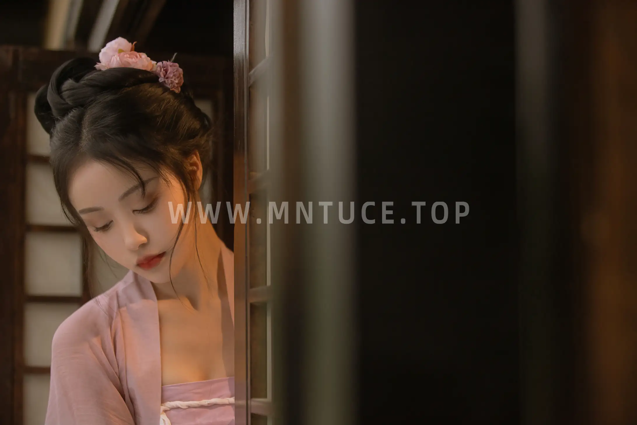 [YITUYU] 2022.08.15 Vol.1707 – Spring Banquet Li Yiyi#[25P]-8