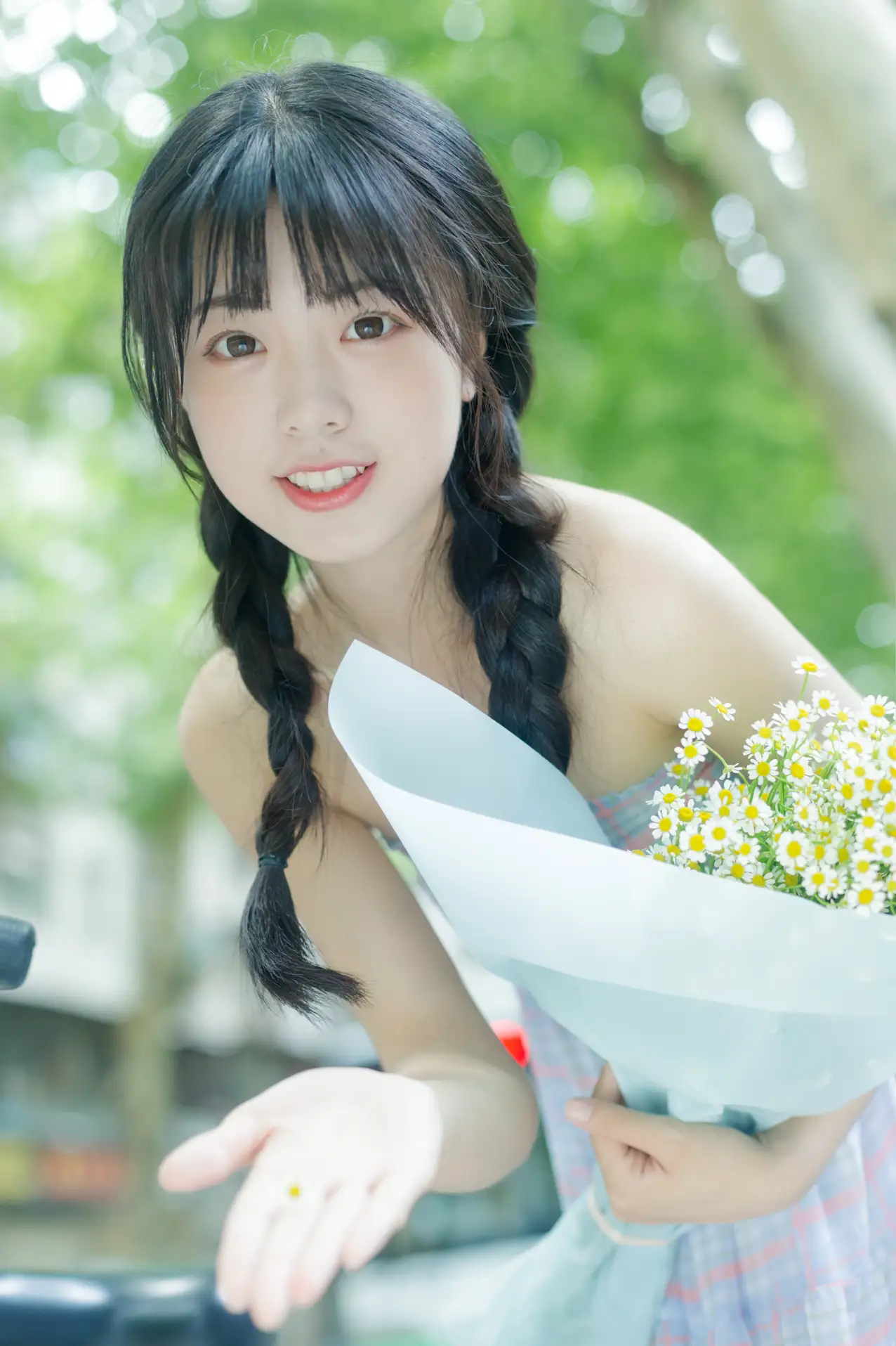 [YITUYU] 2022.08.12 Vol.1688 – Summer is the smell of chamomile Cute bubbles#[33P]-6