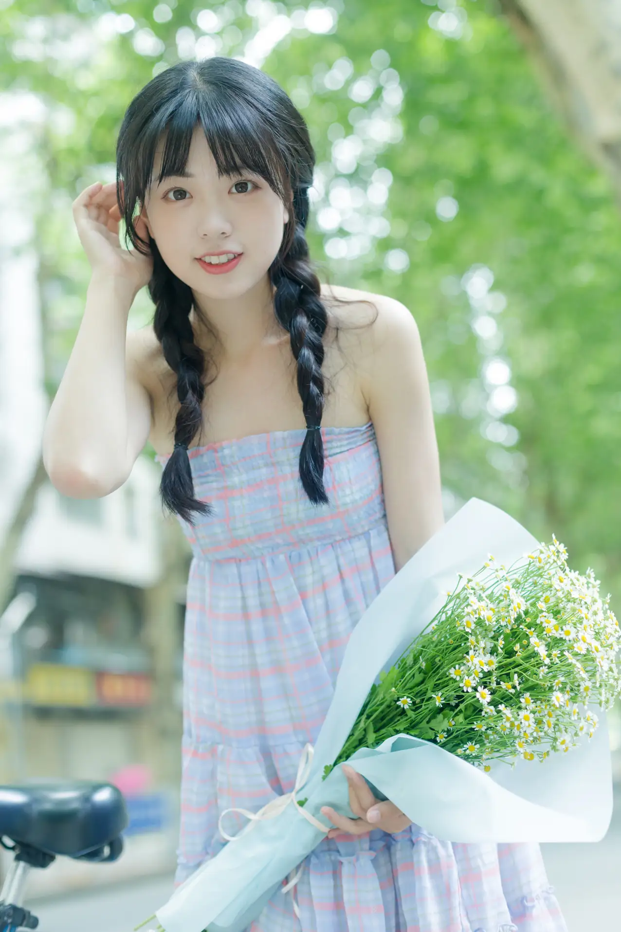 [YITUYU] 2022.08.12 Vol.1688 – Summer is the smell of chamomile Cute bubbles#[33P]-2