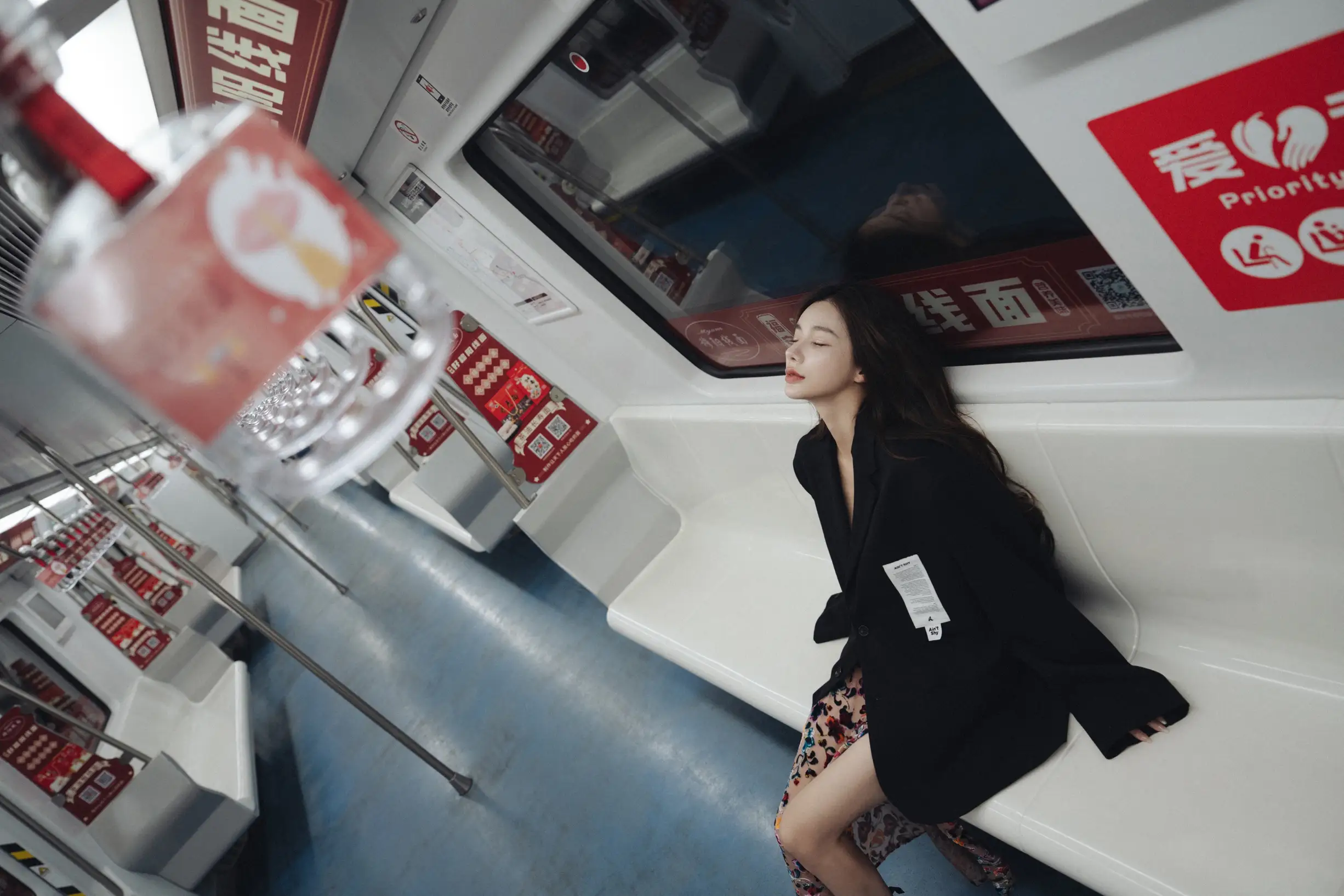 [YITUYU] 2022.08.05 Vol.1630 – Lonely Subway Classmate Shuwen#[41P]-4