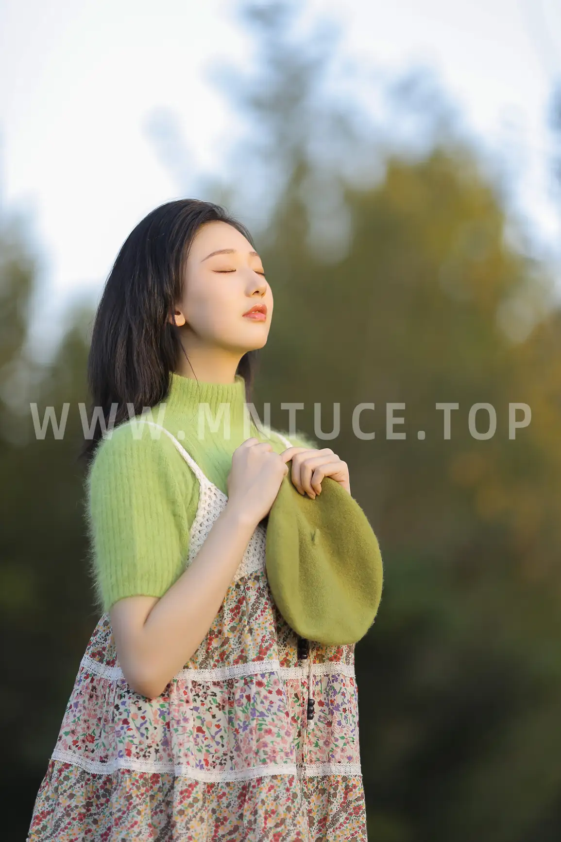 [YITUYU] 2022.08.12 Vol.1683 – Early Autumn Afterglow jade ball#[20P]-8