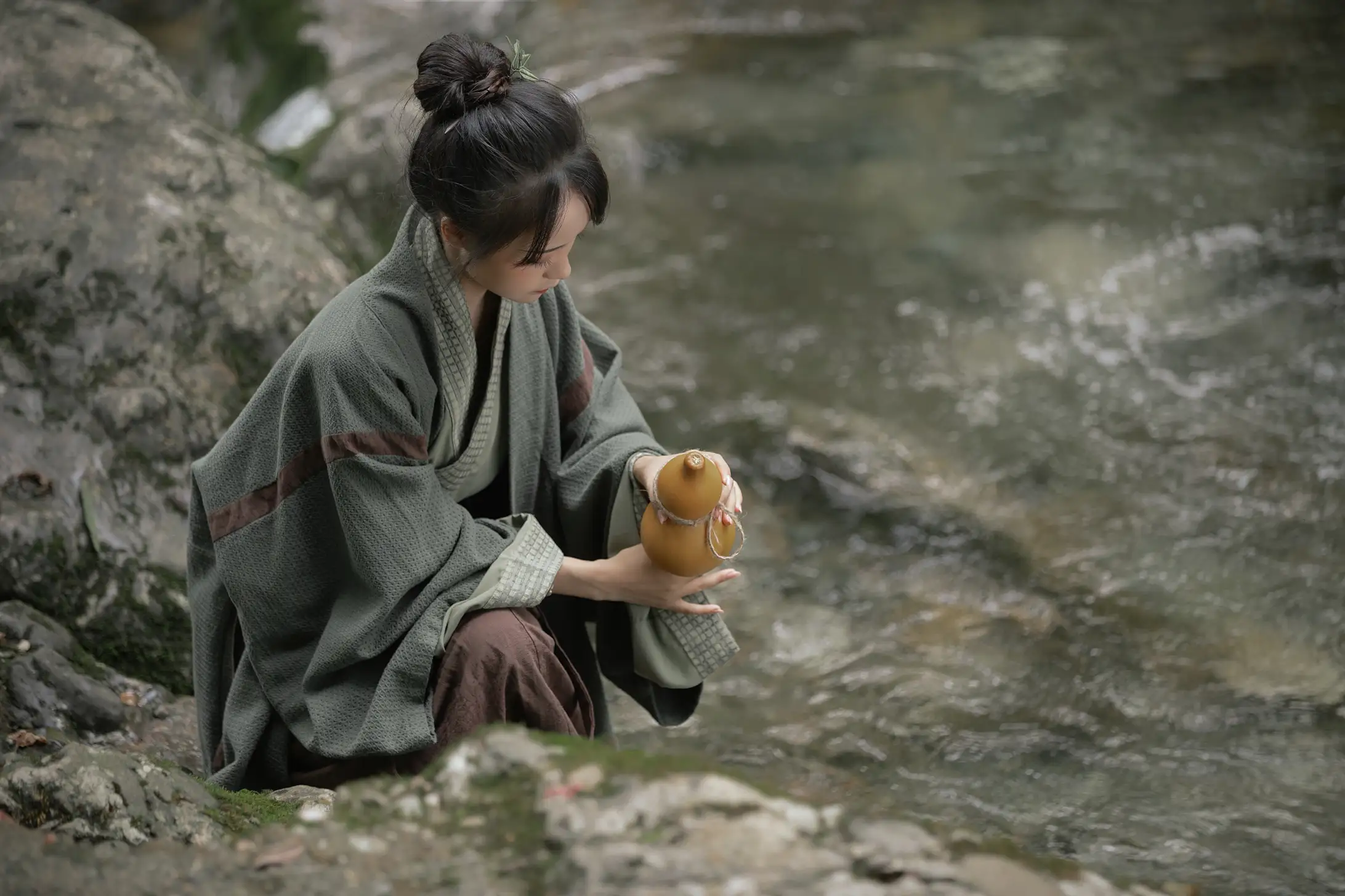 [YITUYU] 2022.08.13 Vol.1695 – Up the Mountain Li Yiyi#[38P]-7