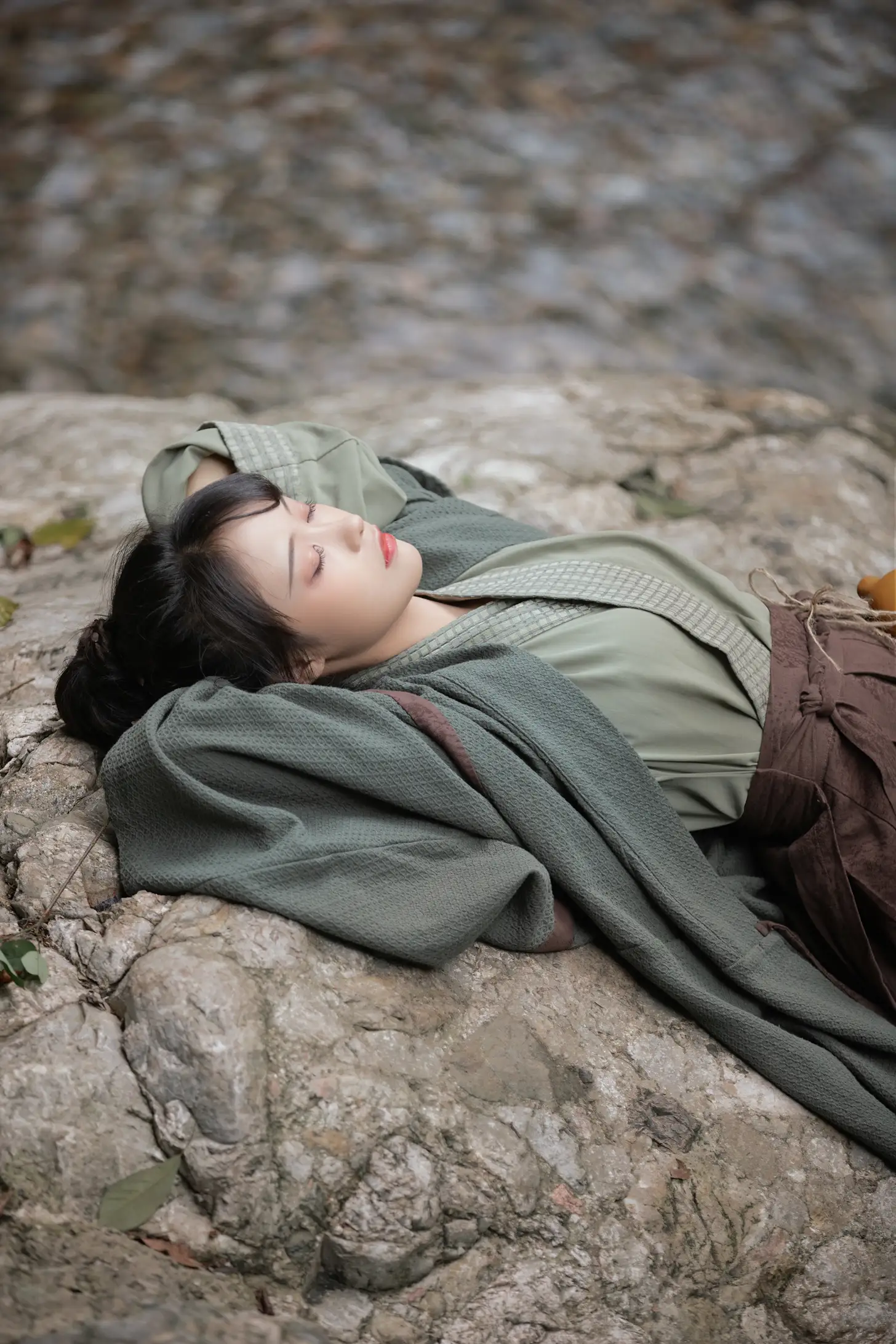 [YITUYU] 2022.08.13 Vol.1695 – Up the Mountain Li Yiyi#[38P]-7