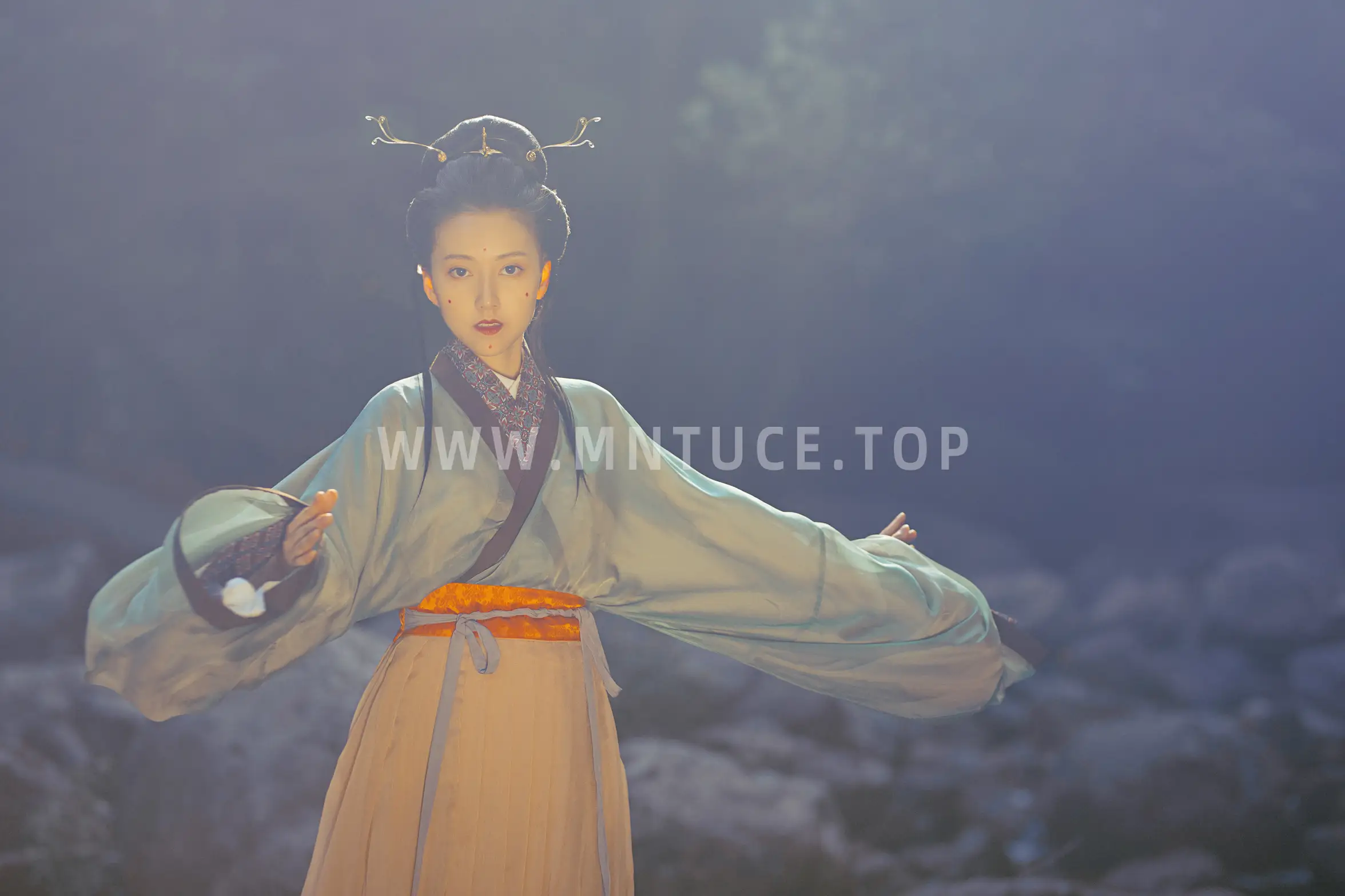 [YITUYU] 2022.08.17 Vol.1728 – Want to buy Osmanthus Tongzai Wine a xuanjiang#[26P]-8