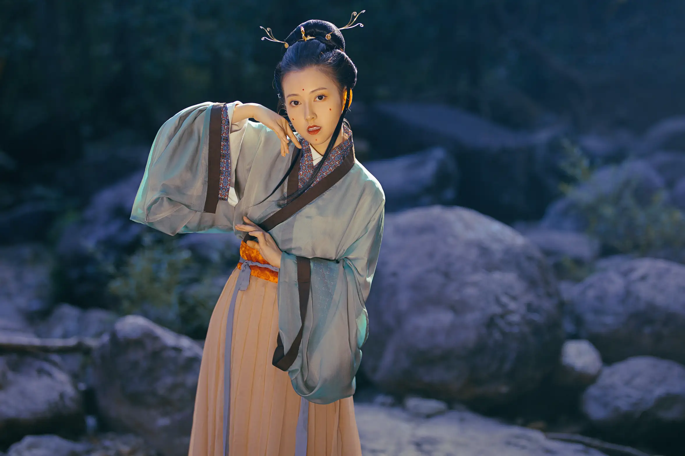 [YITUYU] 2022.08.17 Vol.1728 – Want to buy Osmanthus Tongzai Wine a xuanjiang#[26P]-9