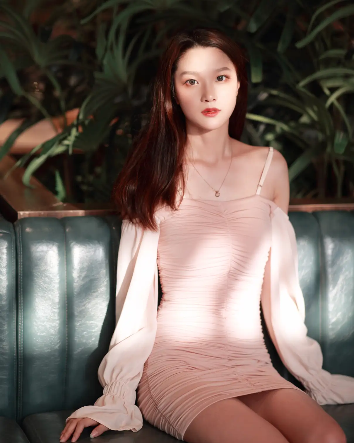 [YITUYU] 2022.09.06 Vol.1880 – Direction of light Xinxin#[22P]-5