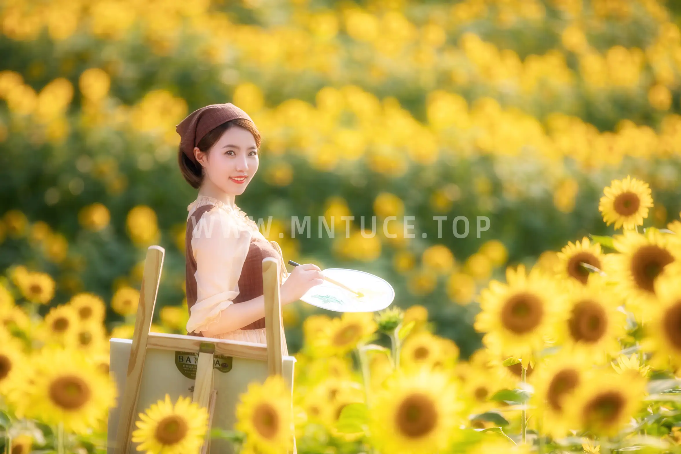 [YITUYU] 2022.09.17 Vol.1976 – Stuck into the world of Van Gogh’s oil paintings Dongqin#[23P]-8