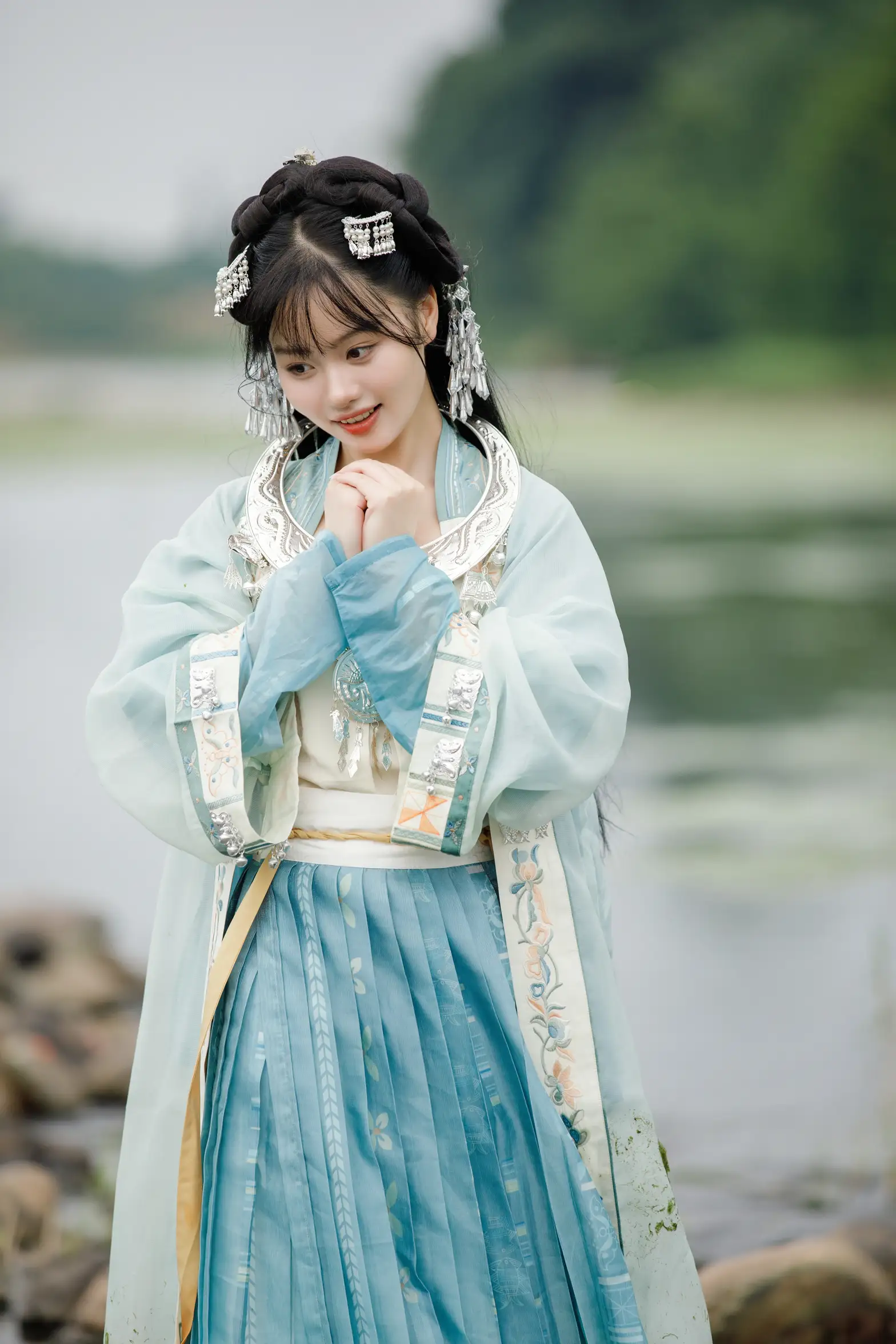[YITUYU] 2022.09.09 Vol.1906 – Miao girl Wang Dake#[22P]-1