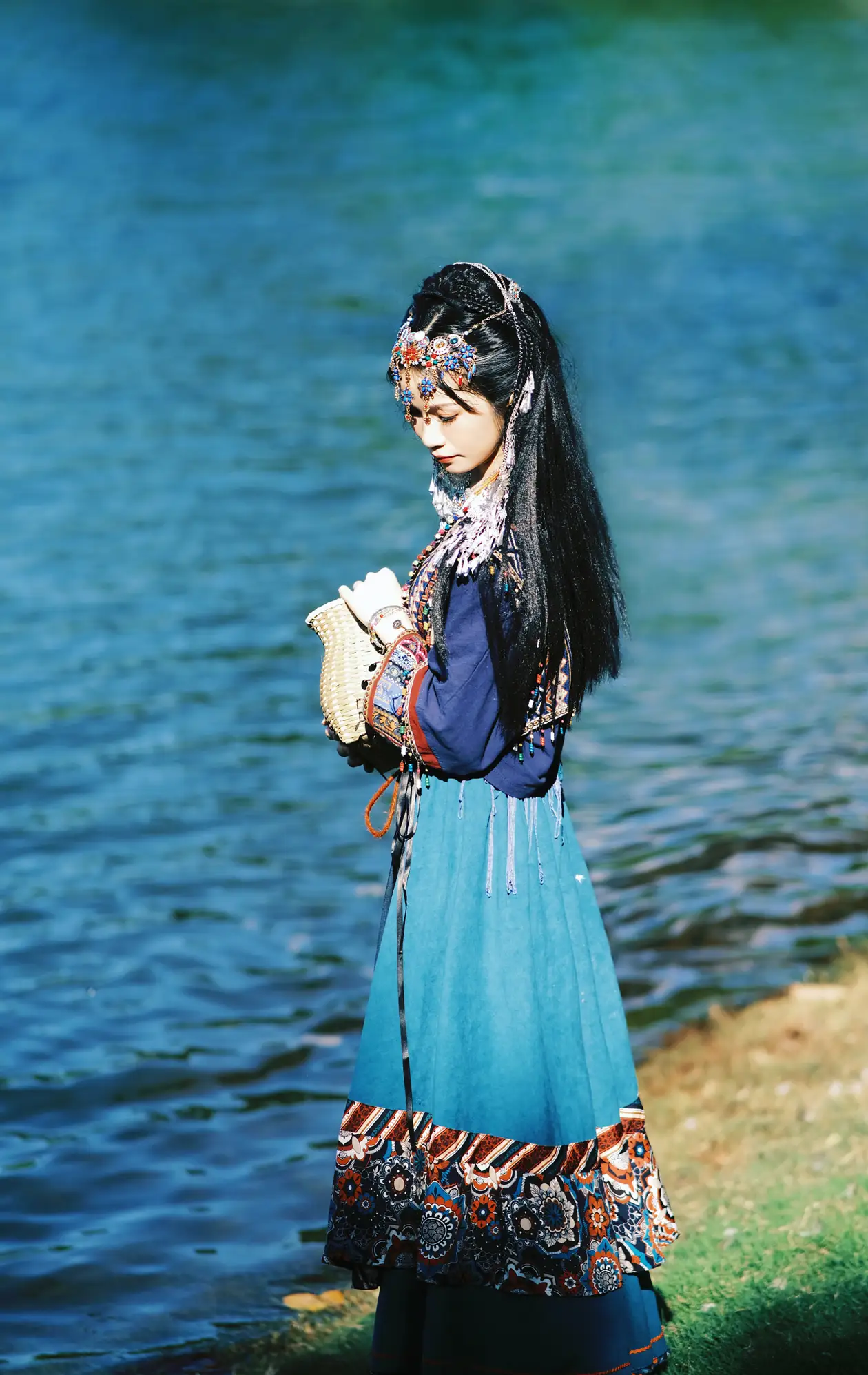 [YITUYU] 2022.09.19 Vol.1988 – Miao girl CC#[27P]-9