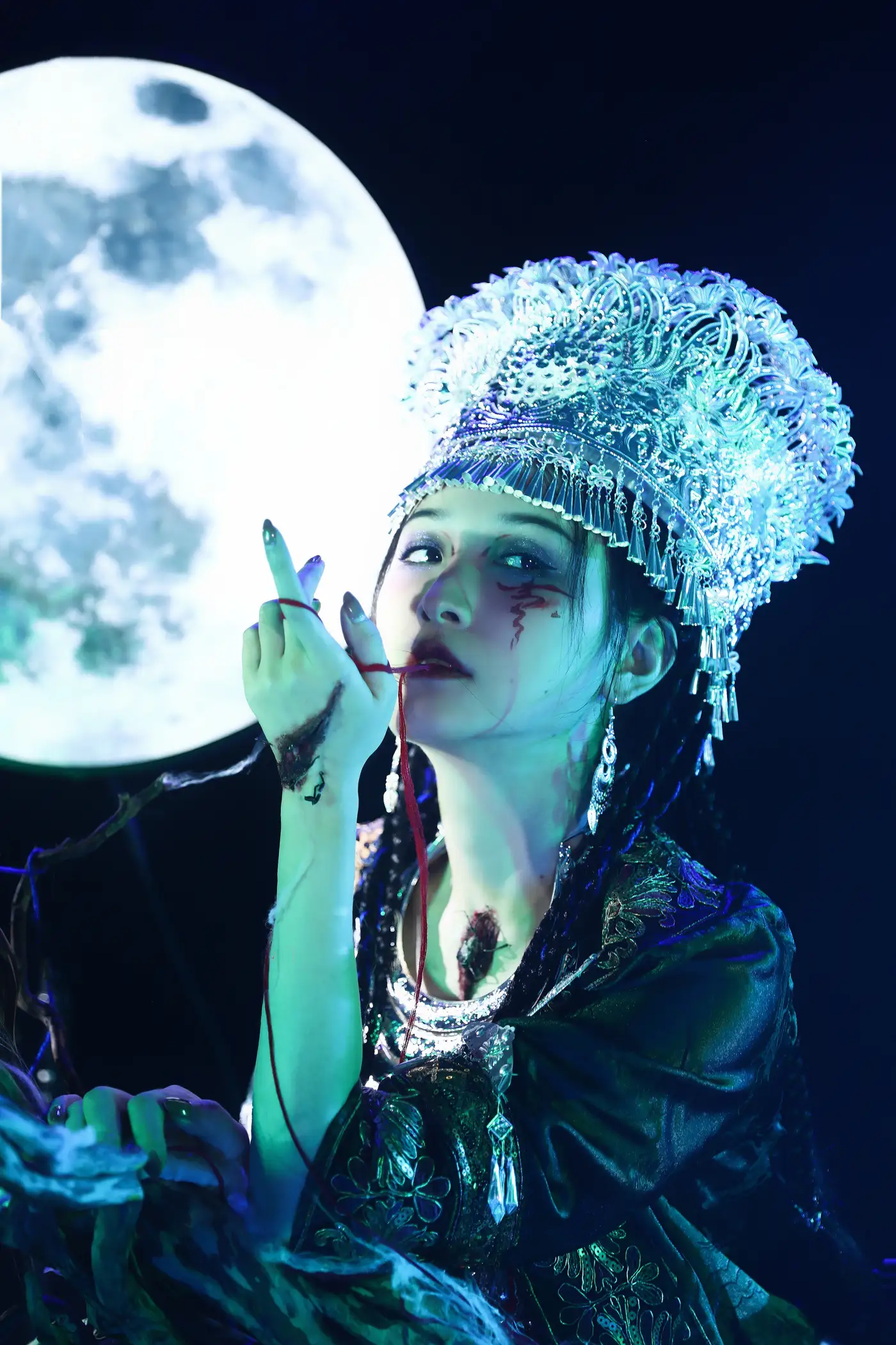 [YITUYU] 2022.09.12 Vol.1930 – Miao Jiang Poison Not as good as 丿#[34P]-10