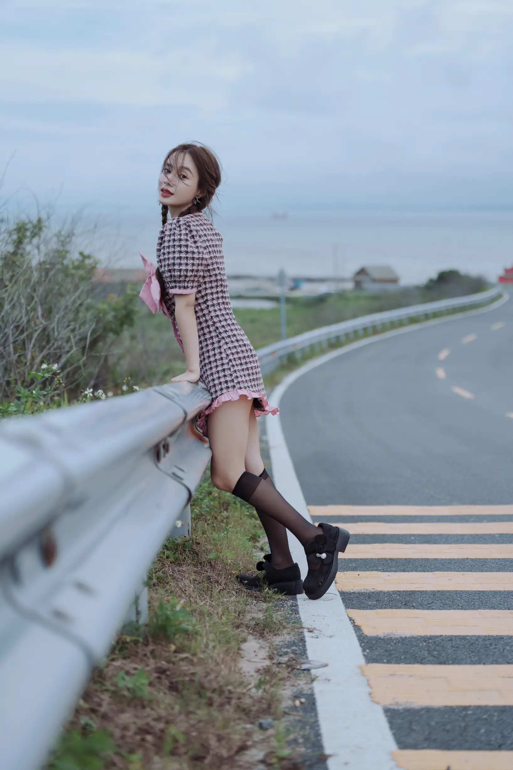 [YITUYU] 2022.08.08 Vol.1658 – The most beautiful road around the island Classmate Shuwen#[40P]-10