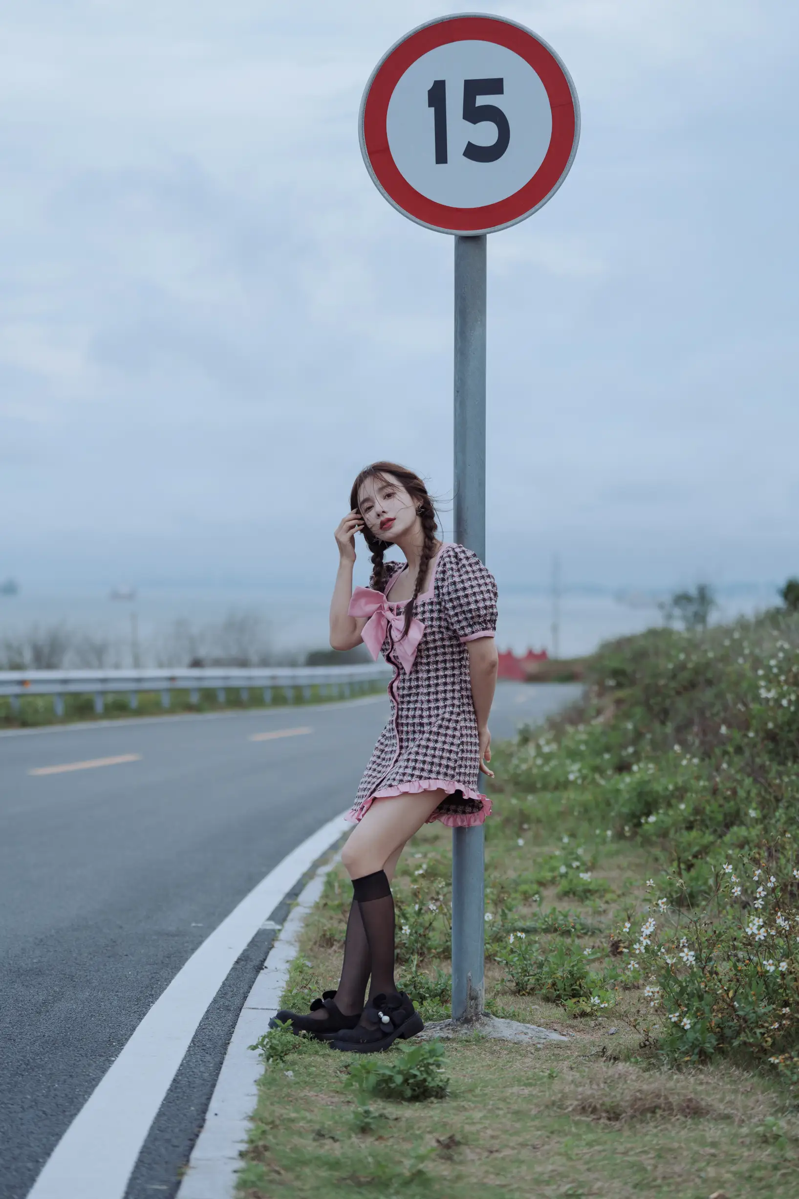 [YITUYU] 2022.08.08 Vol.1658 – The most beautiful road around the island Classmate Shuwen#[40P]-2