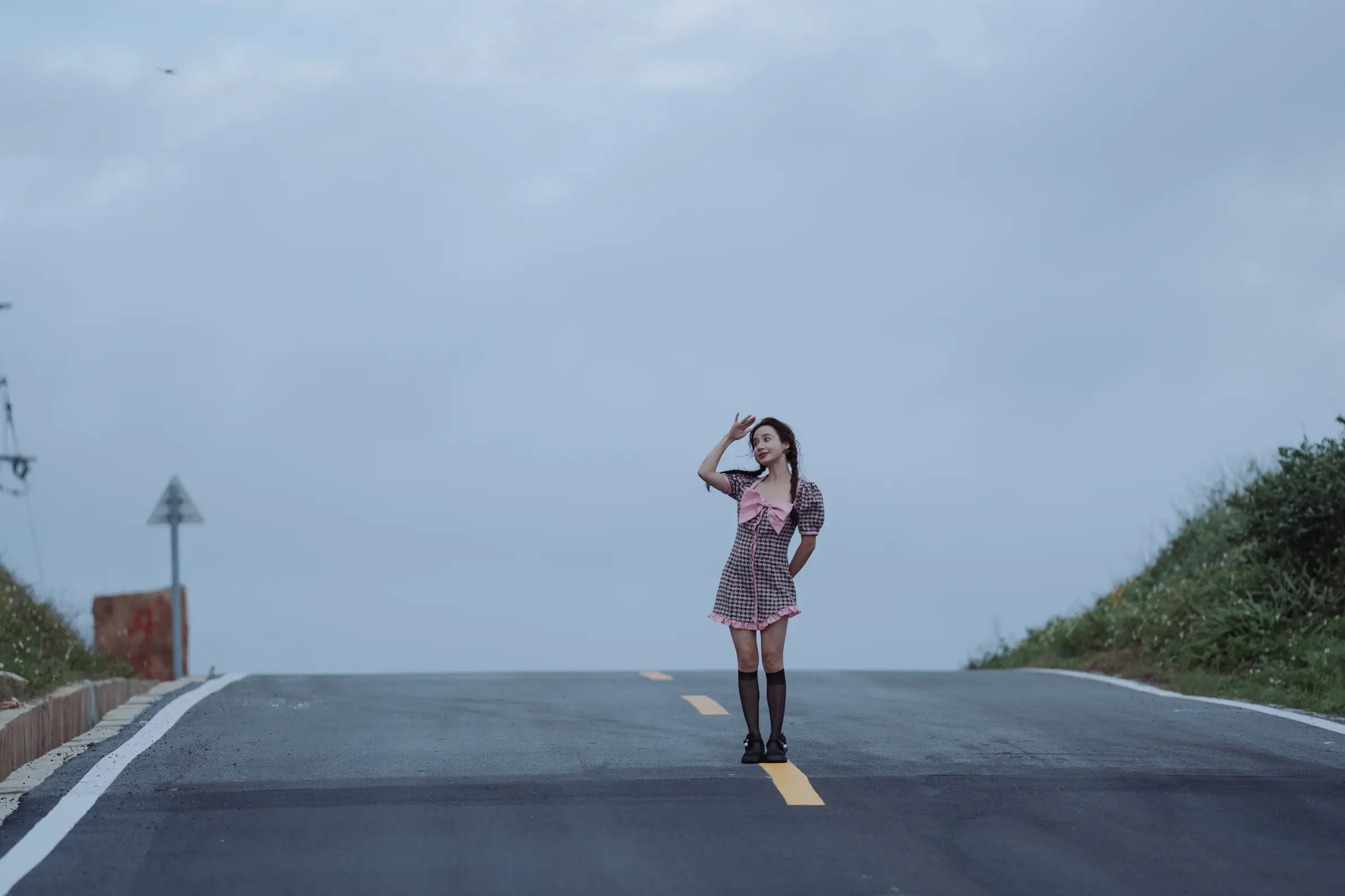 [YITUYU] 2022.08.08 Vol.1658 – The most beautiful road around the island Classmate Shuwen#[40P]-1