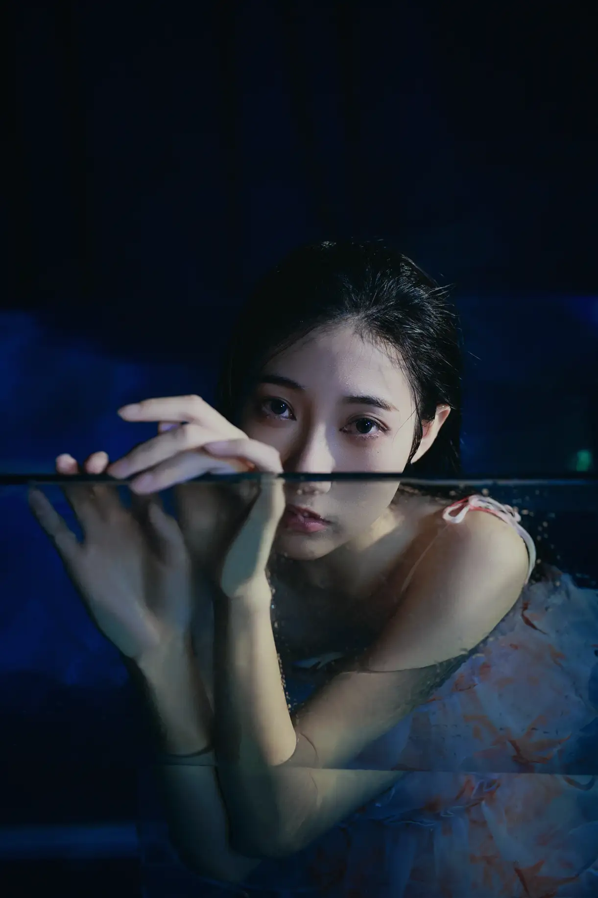 [YITUYU] 2022.08.27 Vol.1806 – Some people like blue Awan#[45P]-8